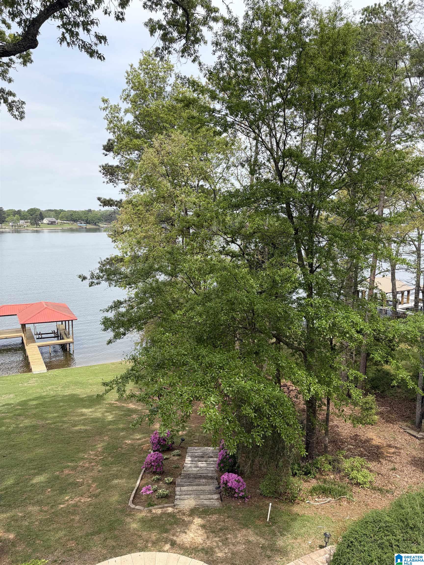 Homes for sale in Pell City, AL | 260 Skyline Trail, Pell City, AL 35128 | MLS# 21443936