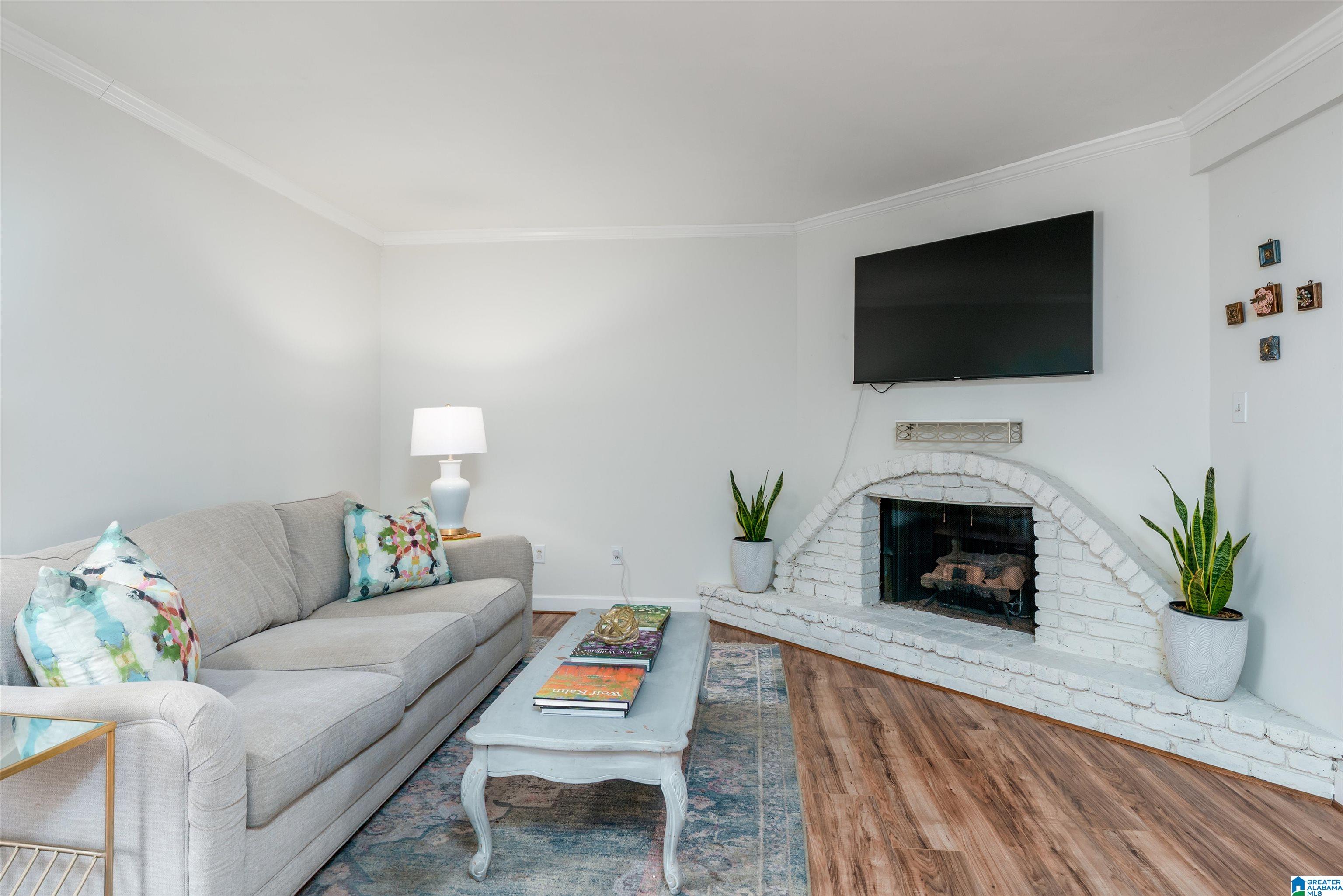 Homes for sale in Homewood, AL | 177 Old Montgomery Hwy #B, Homewood, AL 35216 | MLS# 21443958