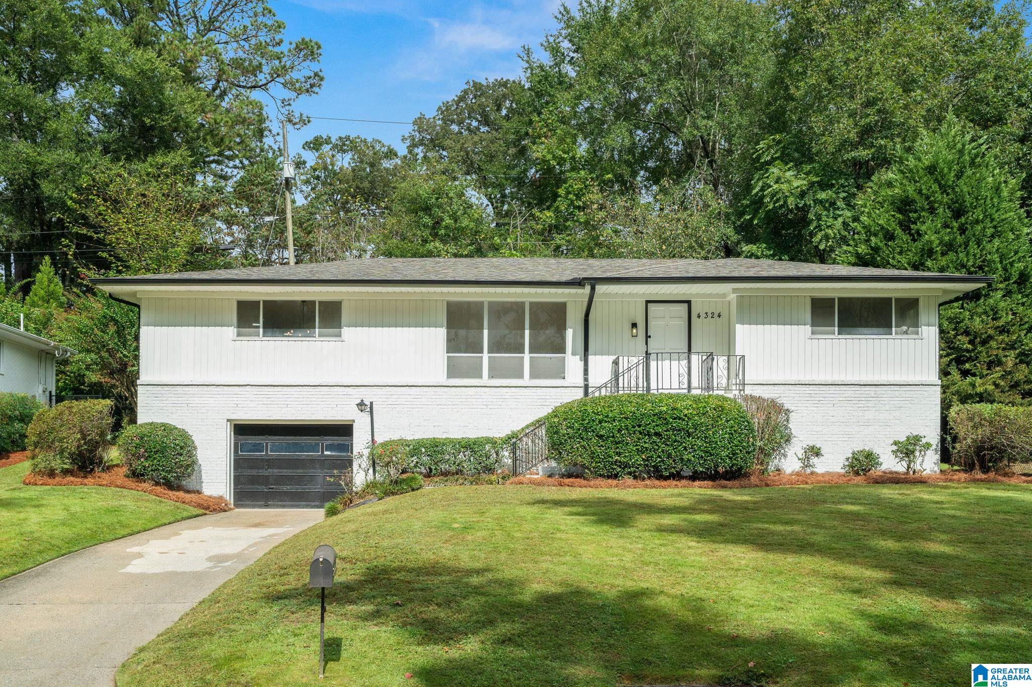 4324 WARREN ROAD