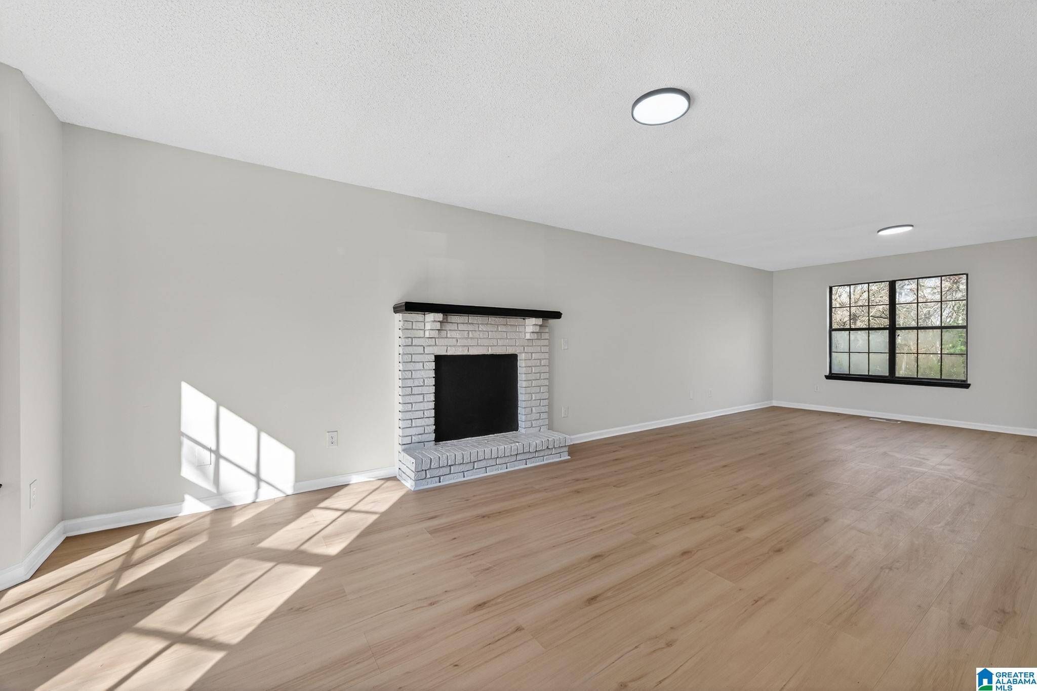 Homes for sale in Alabaster, AL | 319 7Th Street Nw, Alabaster, AL 35007 | MLS# 21443966