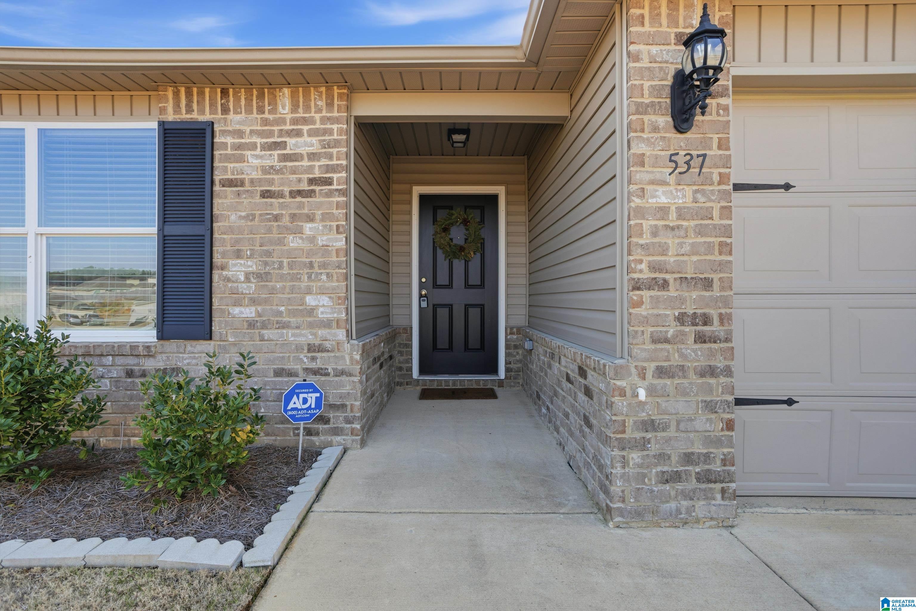 Homes for sale in Calera, AL | 537 Camden Loop, Calera, AL 35040 | MLS# 21443986