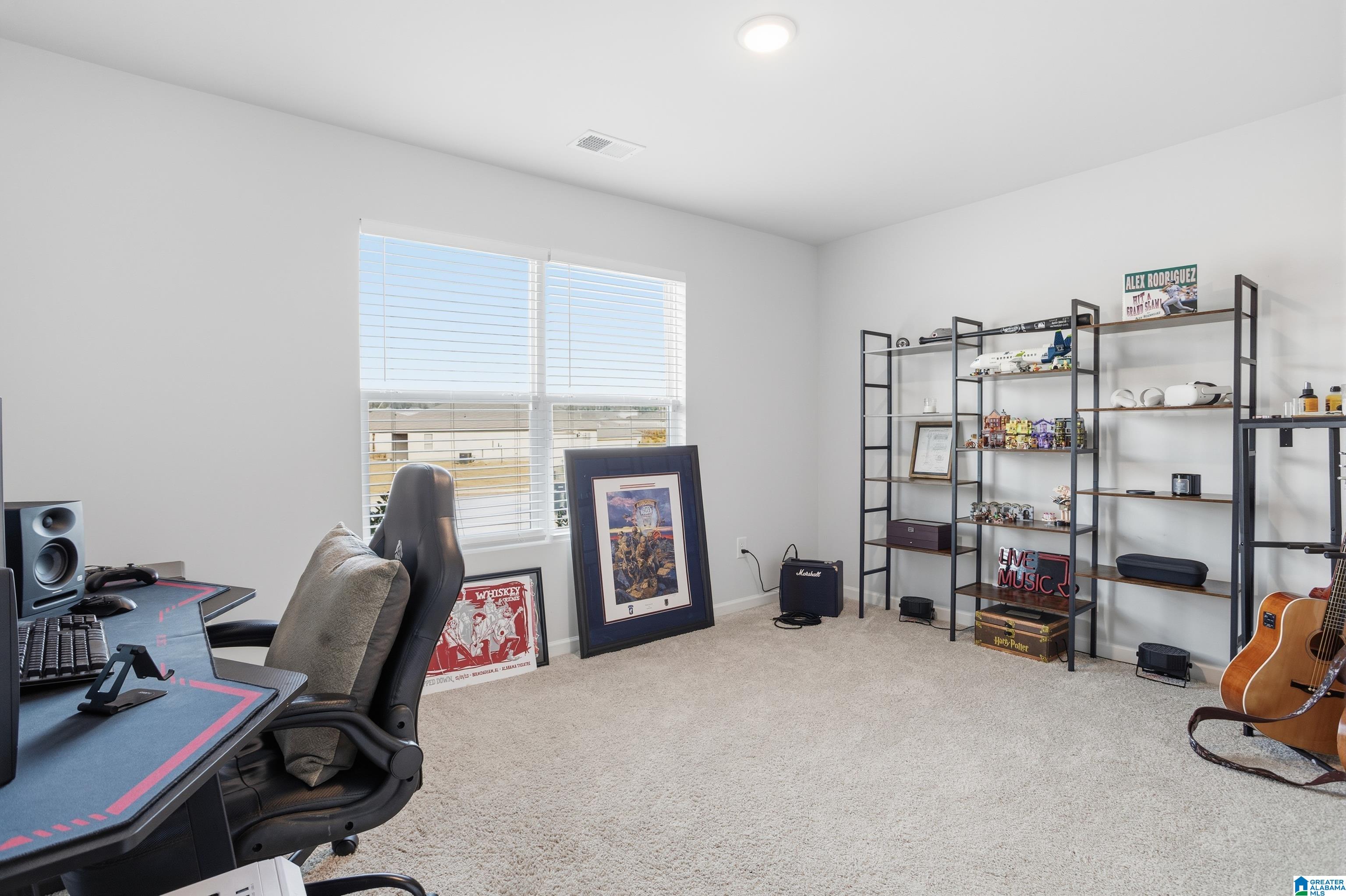 Homes for sale in Calera, AL | 537 Camden Loop, Calera, AL 35040 | MLS# 21443986