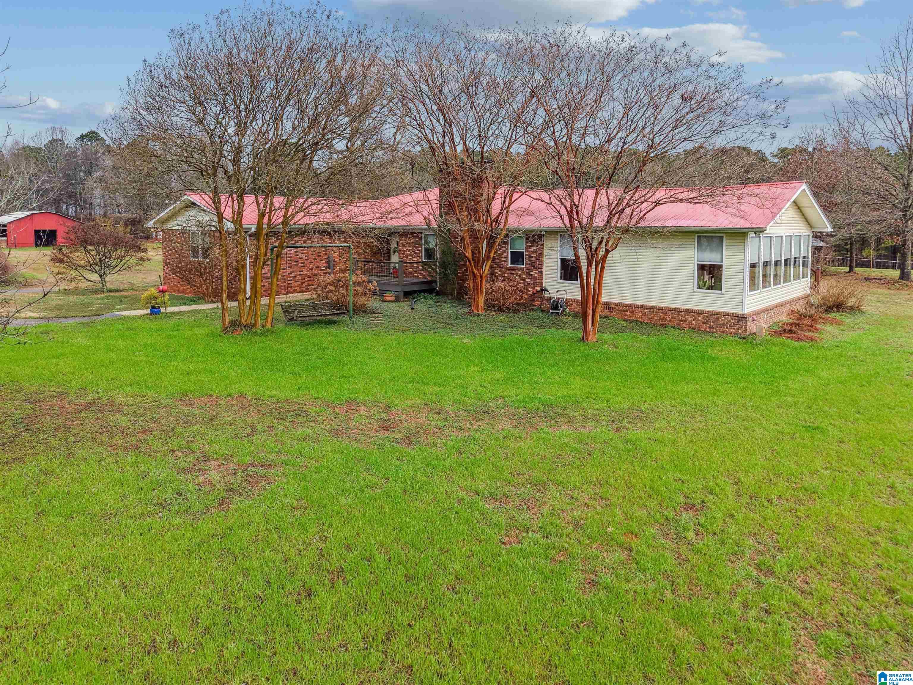 Homes for sale in Cropwell, AL | 3953 Logan Martin Dam Road, Cropwell, AL 35054 | MLS# 21443993