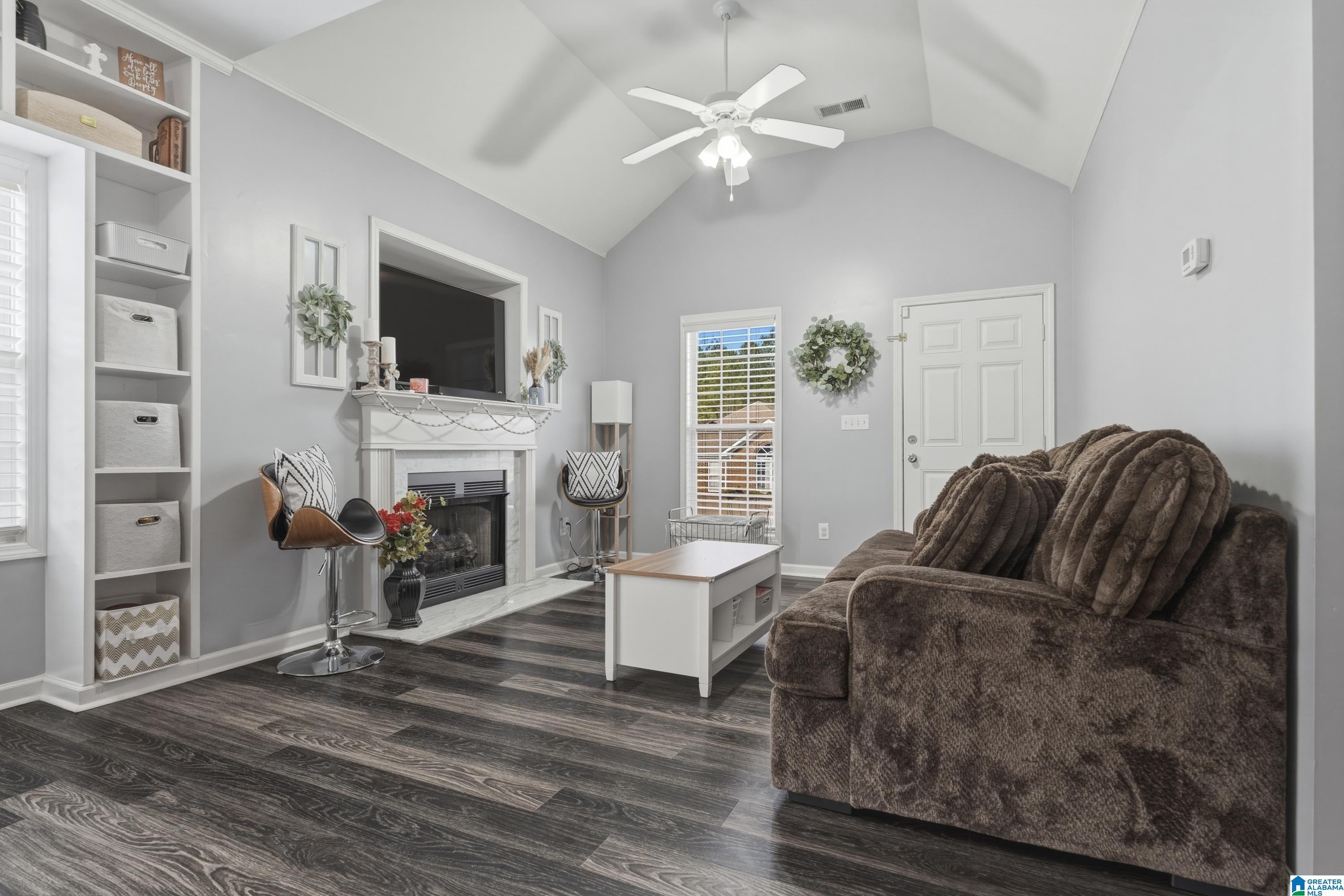 Homes for sale in Calera, AL | 286 Village Dr, Calera, AL 35040 | MLS# 21443996