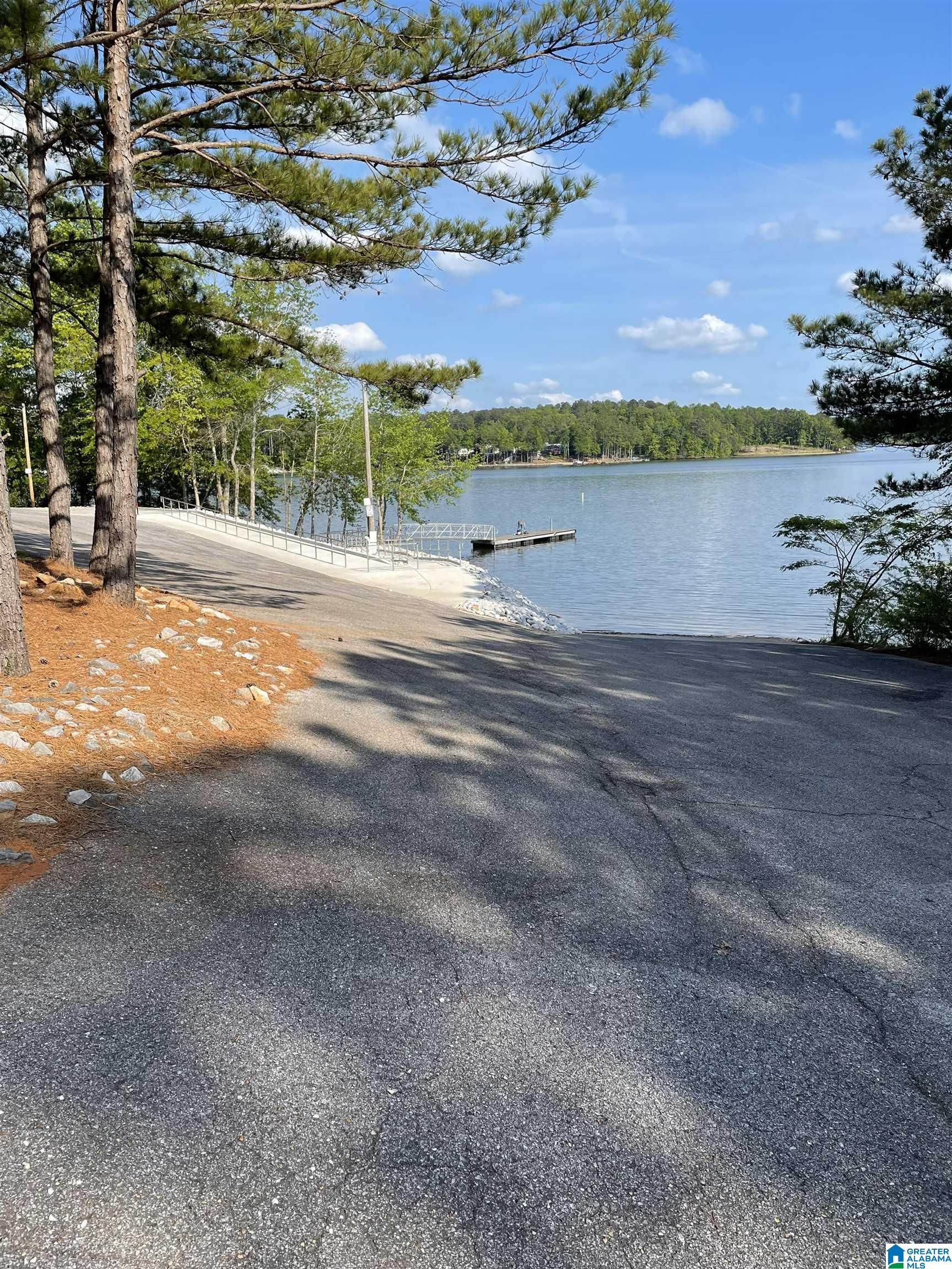 Homes for sale in Wedowee, AL | 133 Lake Breeze Lane, Wedowee, AL 36278 | MLS# 21443997