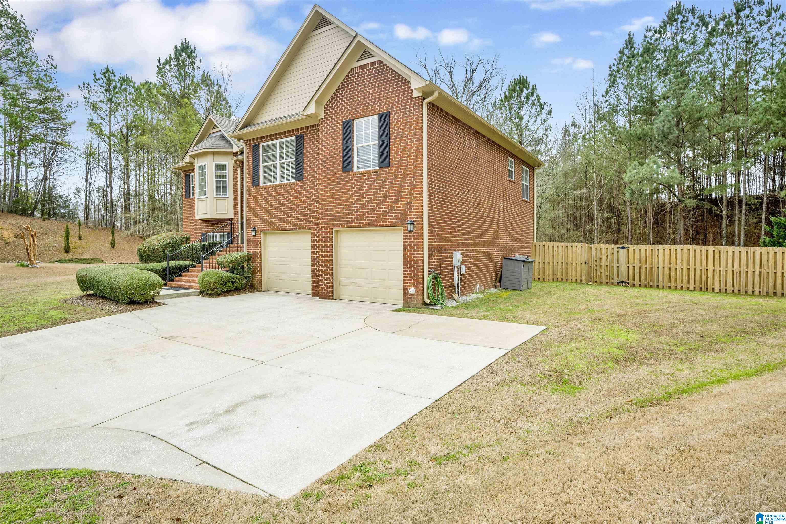 Homes for sale in Chelsea, AL | 541 Chesser Circle, Chelsea, AL 35043 | MLS# 21444001