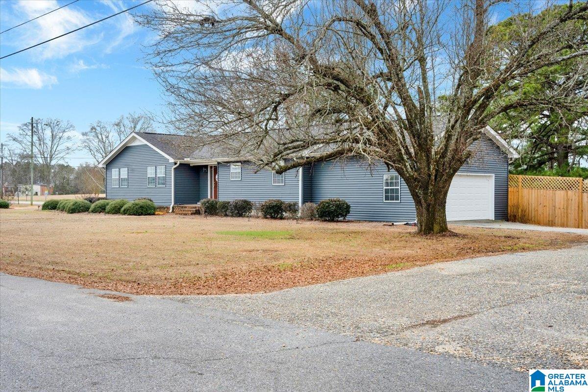 Homes for sale in Clanton, AL | 611 Dennis Street, Clanton, AL 35045 | MLS# 21444006