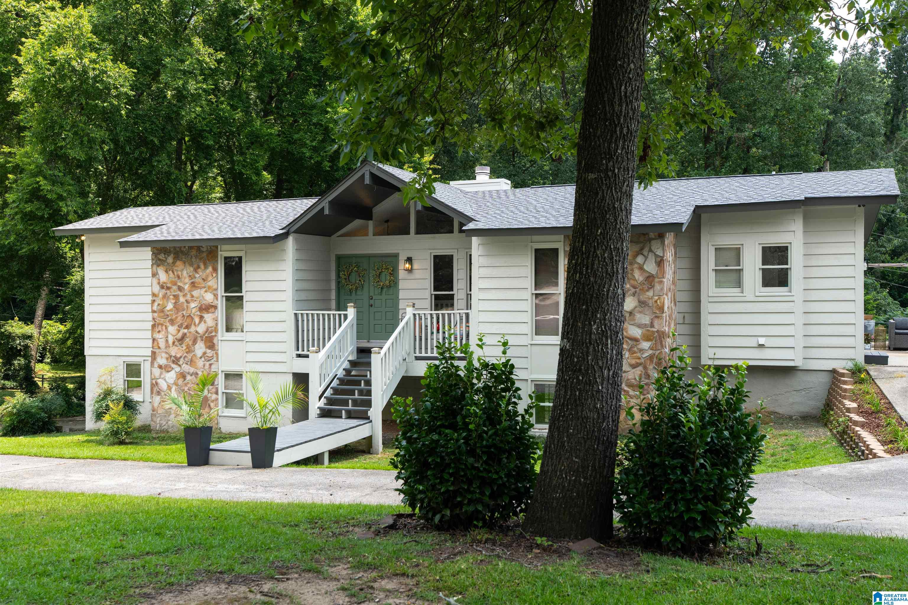 Homes for sale in Vestavia Hills, AL | 2233 Great Rock Road, Vestavia Hills, AL 35216 | MLS# 21444022