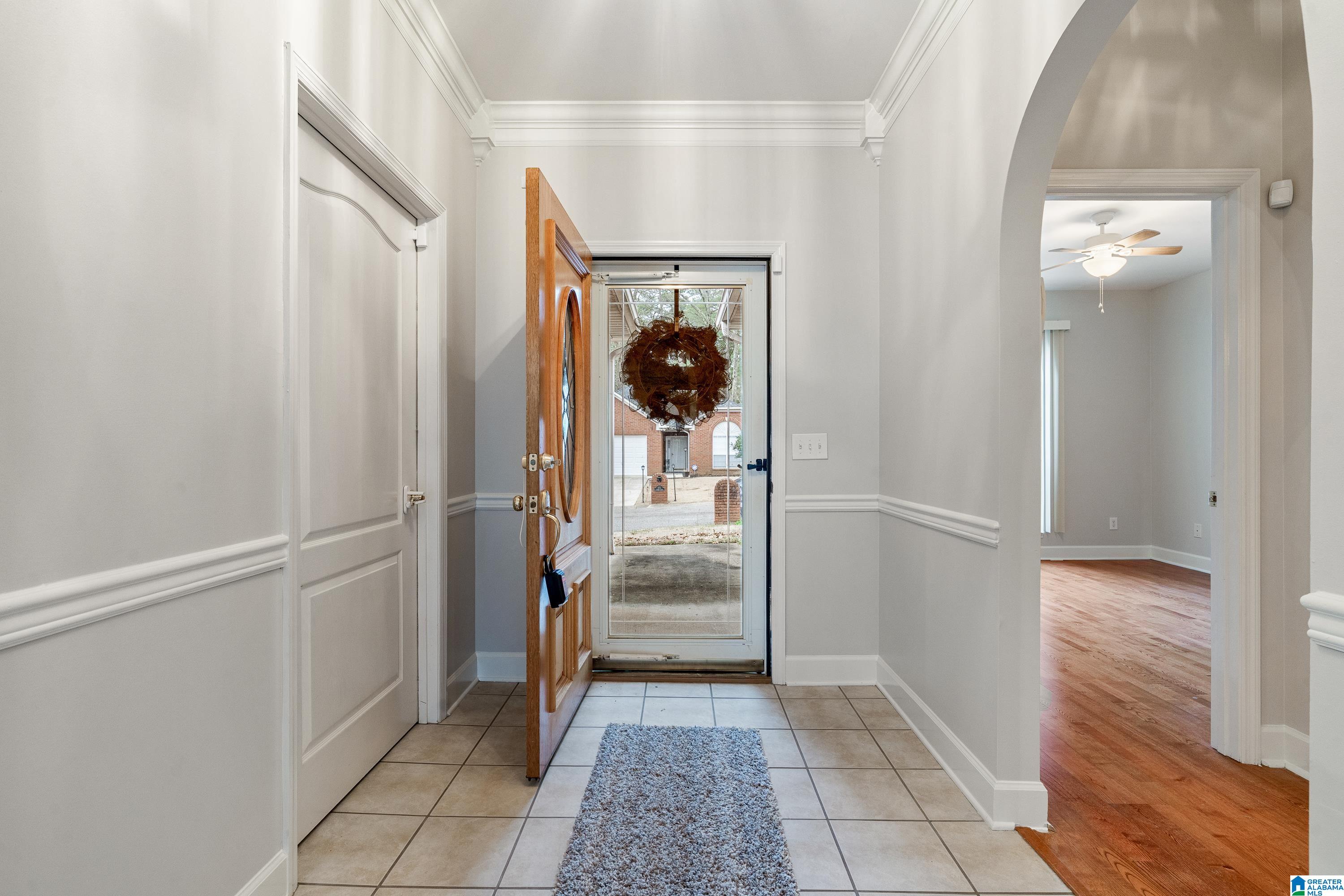 Homes for sale in Center Point, AL | 504 Lakeside Circle, Center Point, AL 35215 | MLS# 21444045