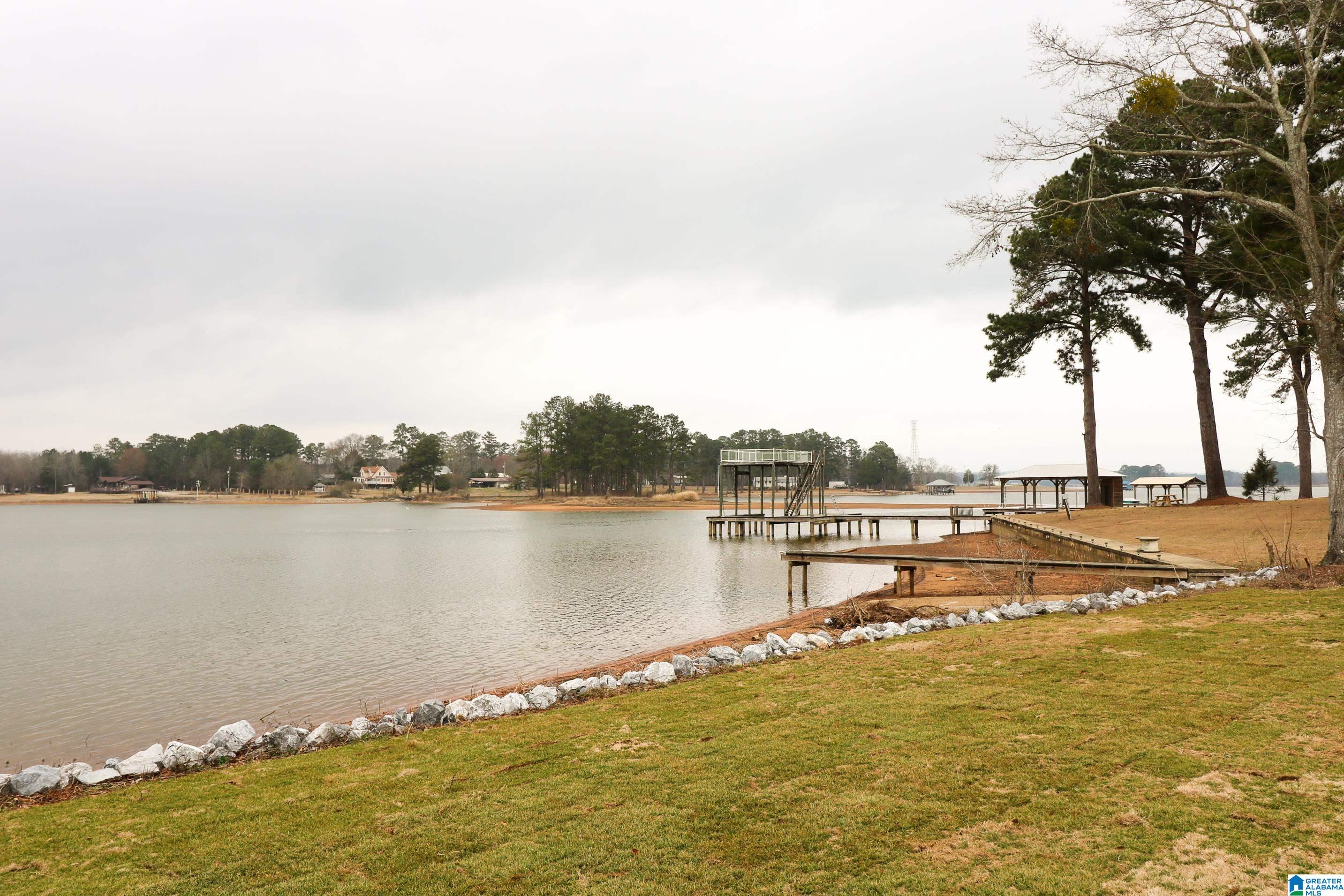 Homes for sale in Pell City, AL | 1701 Annesley Dr, Pell City, AL 35128 | MLS# 21444067