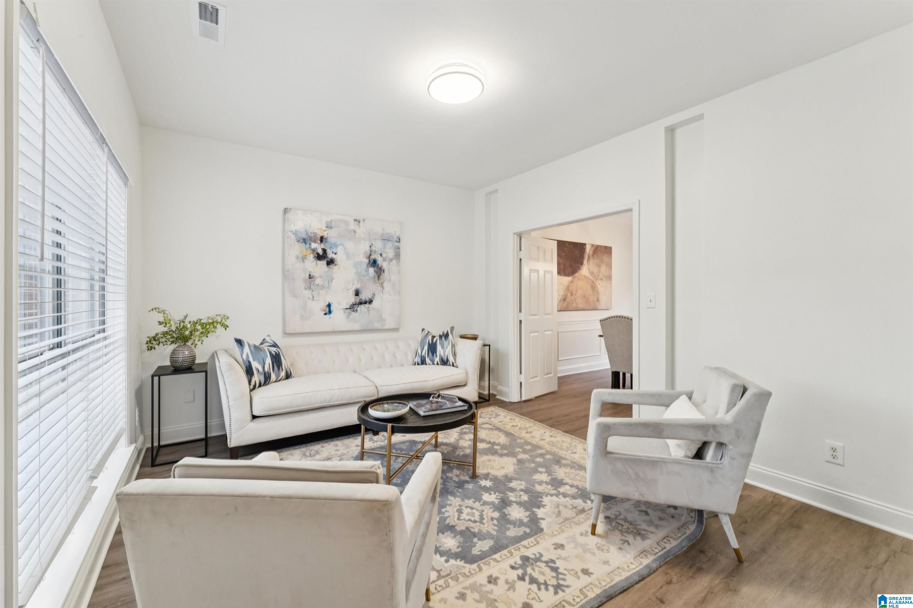 Homes for sale in Sterrett, AL | 576 Forest Lakes Dr, Sterrett, AL 35147 | MLS# 21444092