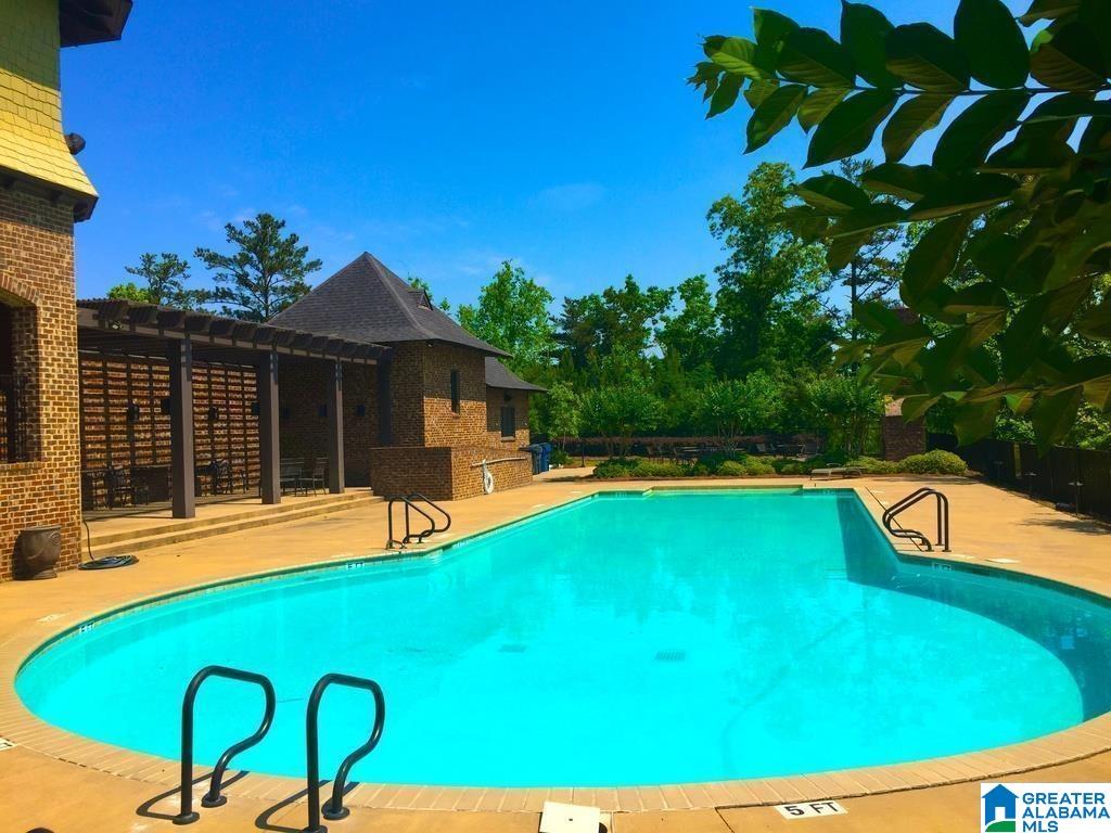 Photo 32 of Sale Pending at 1105 Inverness Cvs Way, Hoover, AL 35242 | MLS# 21444112 | Listing updated on 2026-09-01