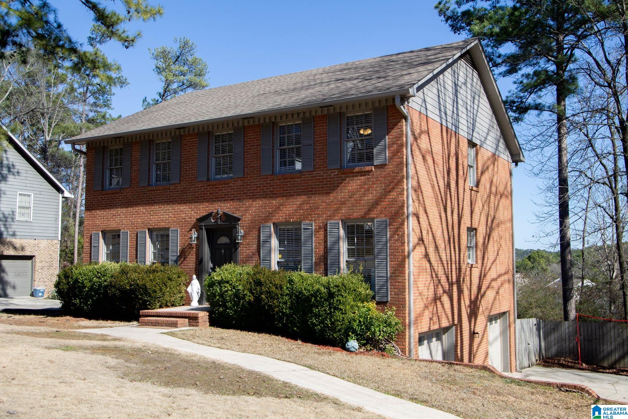 Homes for sale in Hoover, AL | 3540 William And Mary Road, Hoover, AL 35216 | MLS# 21444123