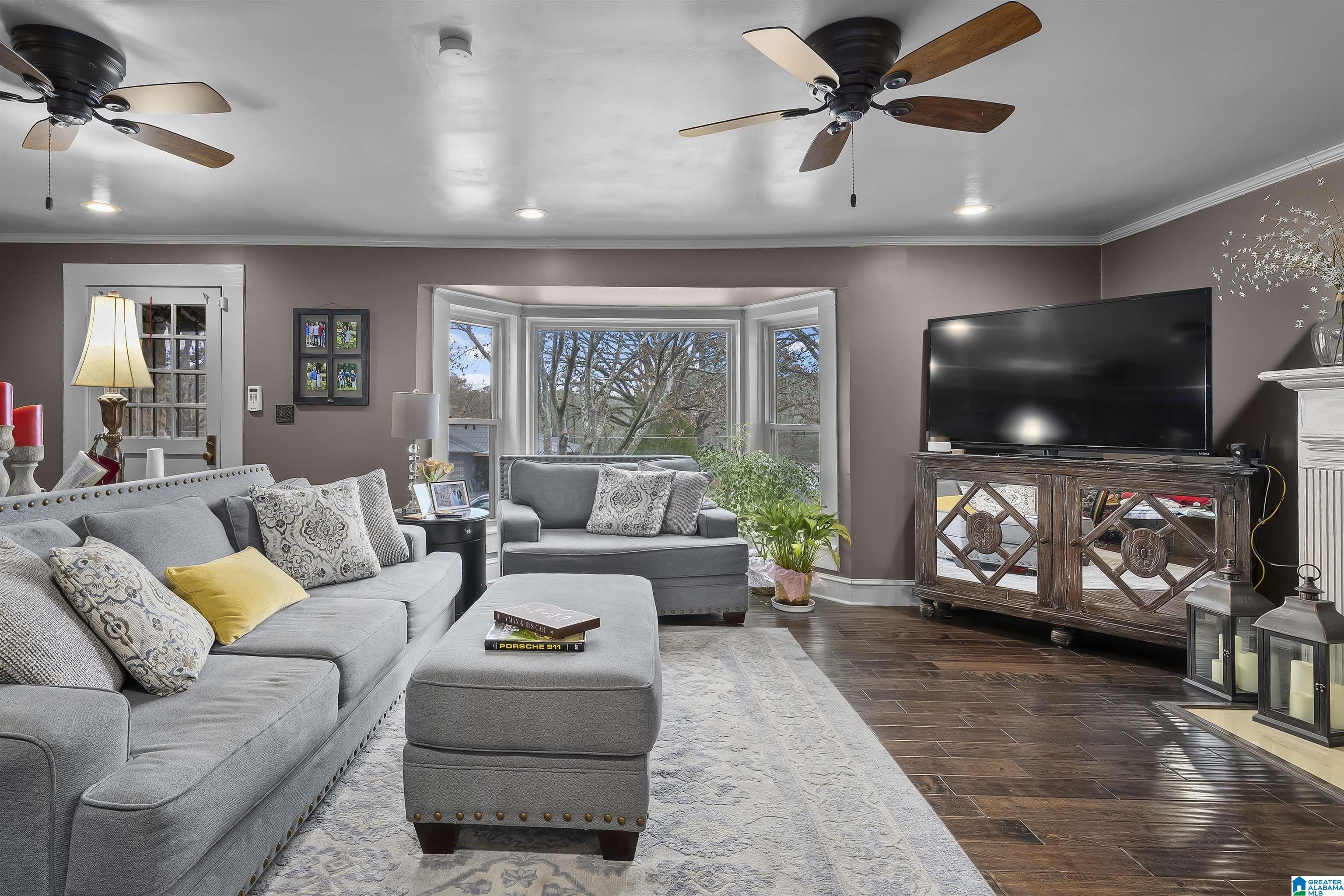 Homes for sale in Jasper, AL | 604 4Th Avenue S, Jasper, AL 35501 | MLS# 21444127