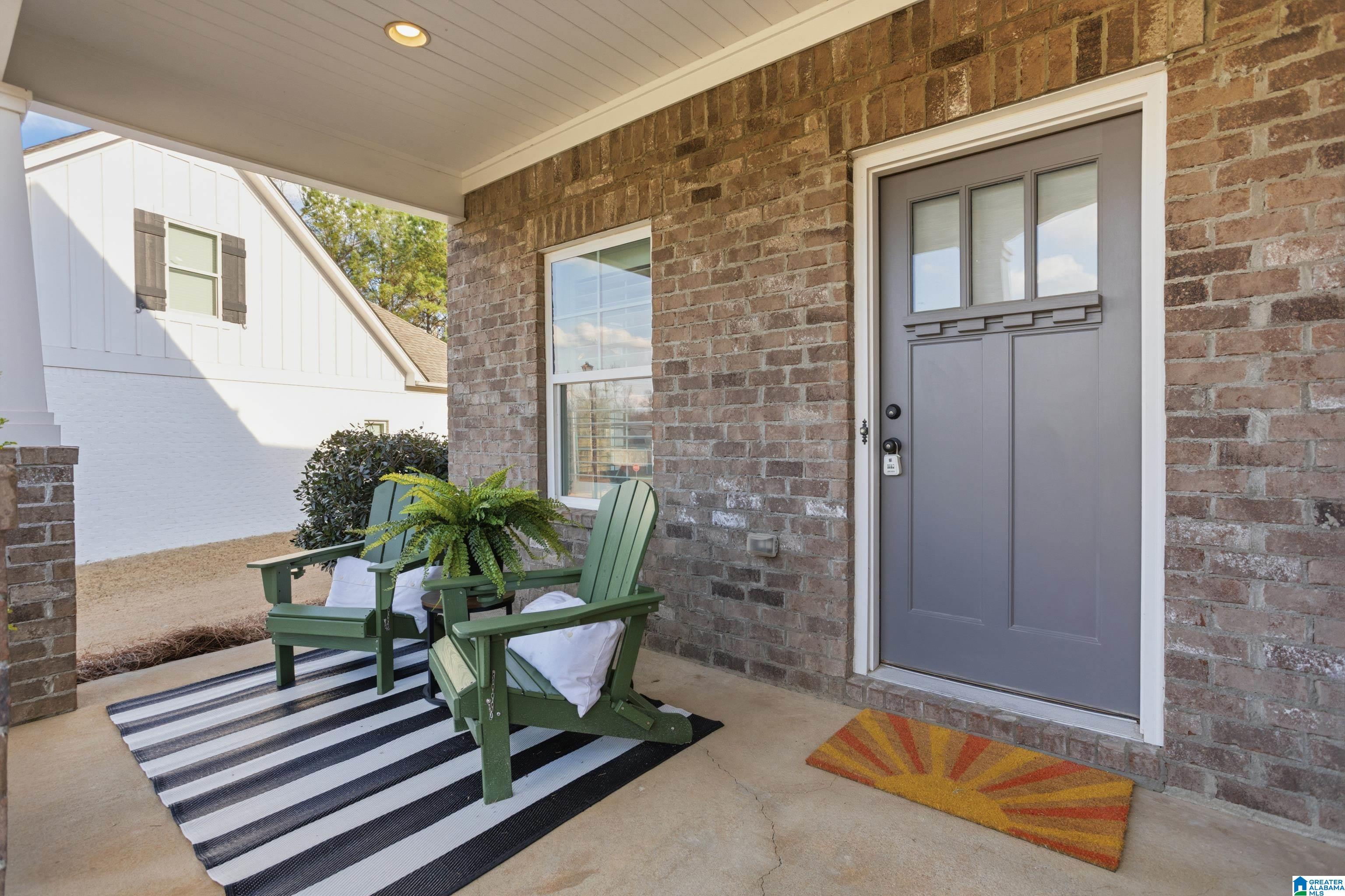 Homes for sale in Gardendale, AL | 1352 Woodridge Pl, Gardendale, AL 35071 | MLS# 21444144