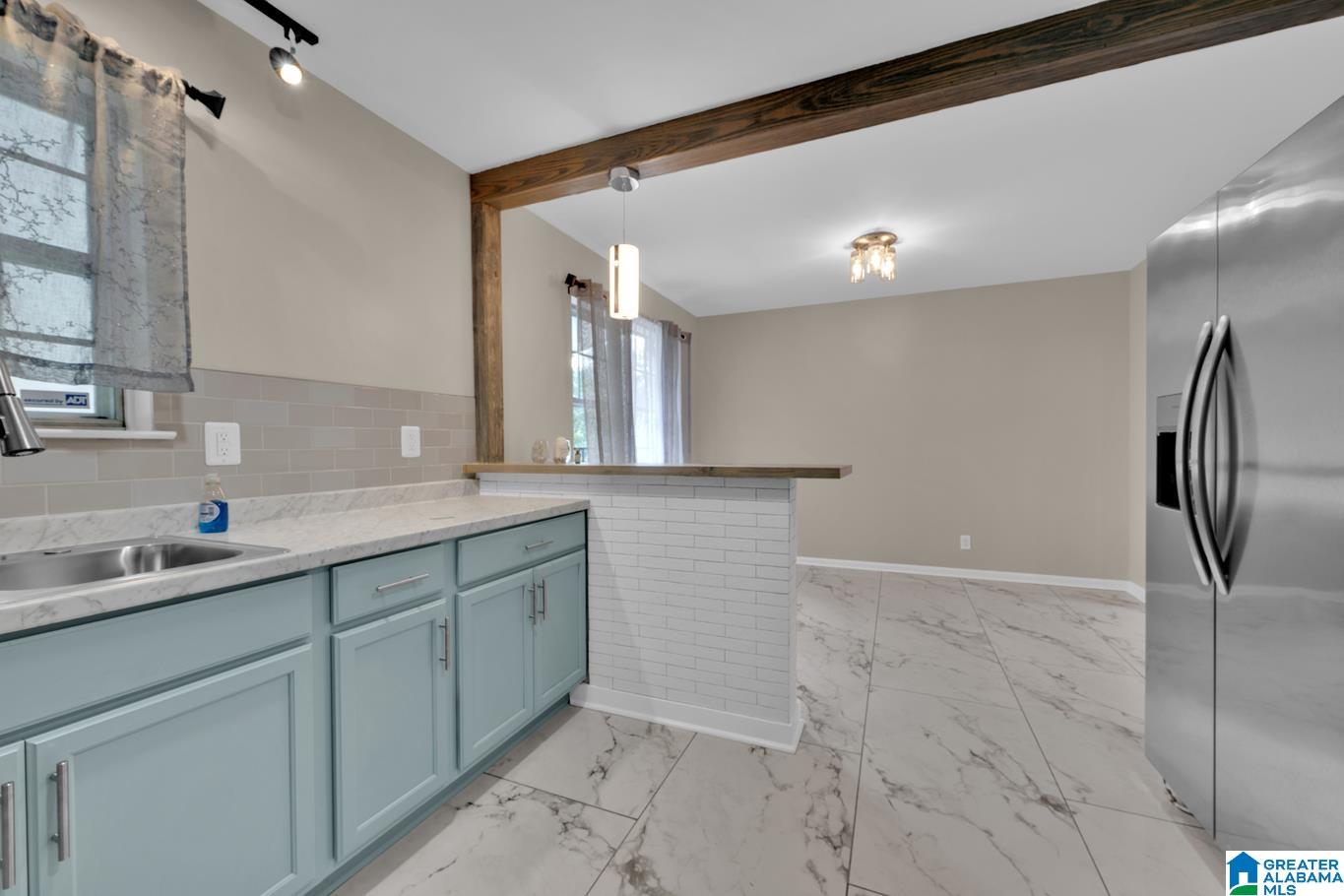 Homes for sale in Gardendale, AL | 701 Country Club Trail, Gardendale, AL 35071 | MLS# 21444178