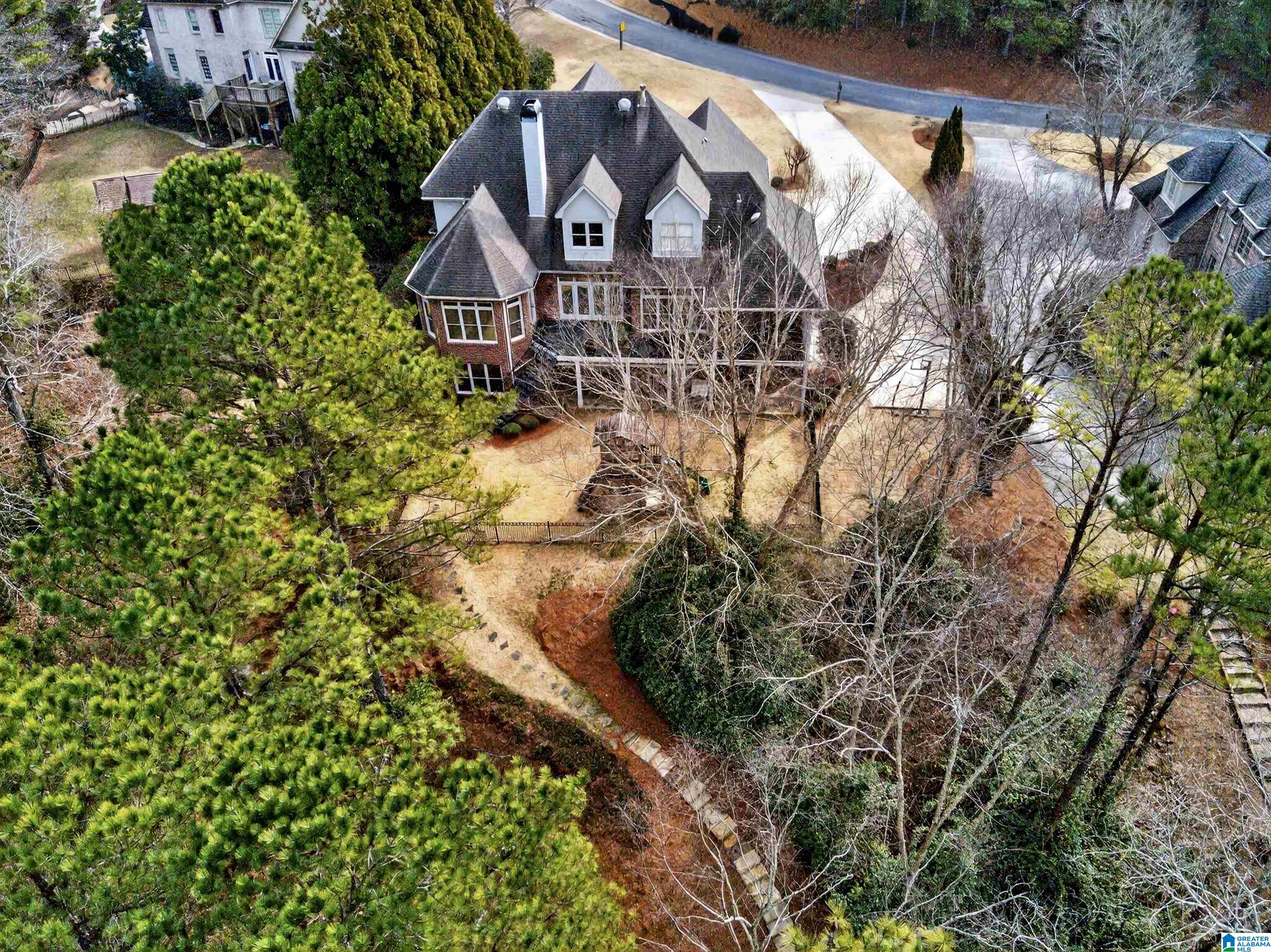 Homes for sale in Vestavia Hills, AL | 940 Lake Colony Run, Vestavia Hills, AL 35242 | MLS# 21444188