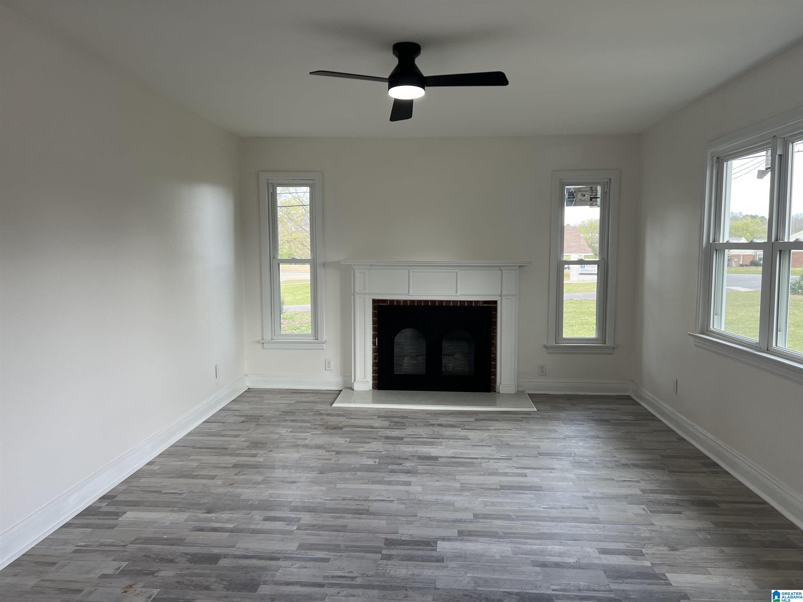 Photo 3 of Single family home for sale at 824 South St E, Talladega, AL 35160 | MLS# 21444209 | Listing updated on 2026-09-11