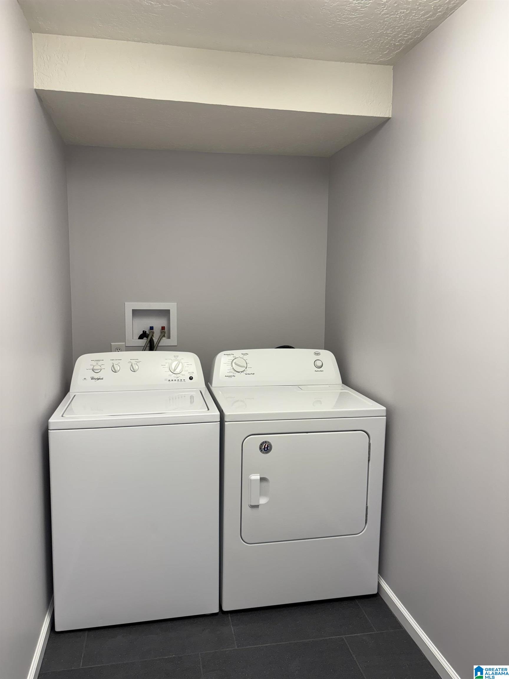 Homes for sale in Ohatchee, AL | 174 Mountain Road, Ohatchee, AL 36271 | MLS# 21444210