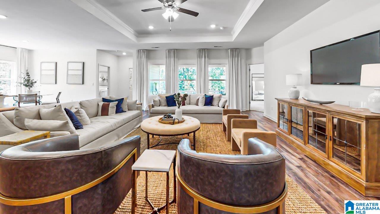 Homes for sale in Calera, AL | 176 Aberdeen Loop, Calera, AL 35040 | MLS# 21444223