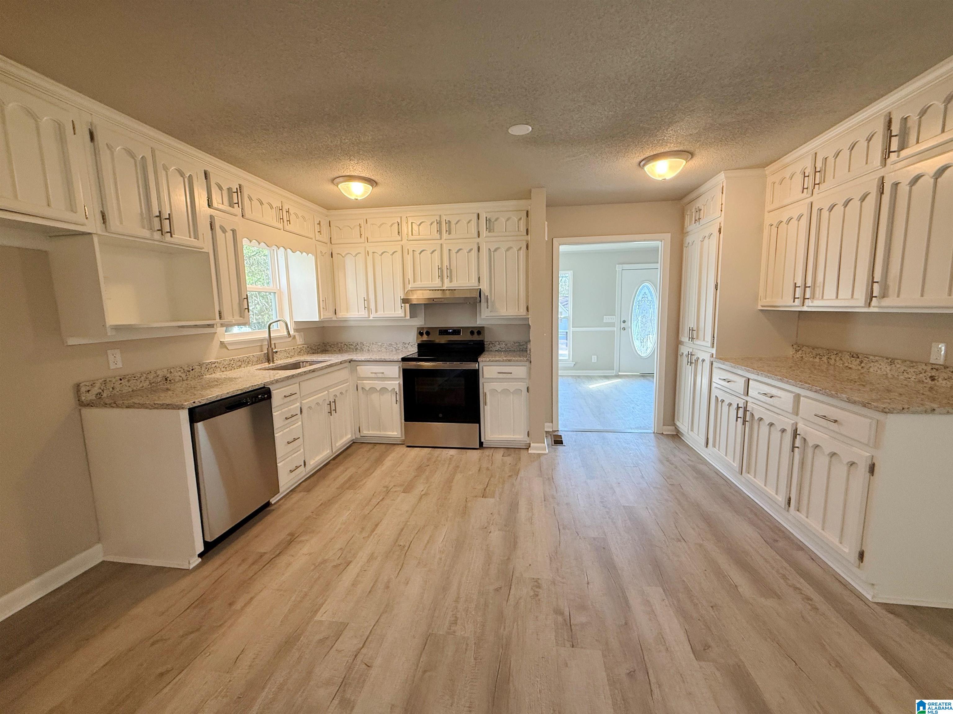 Homes for sale in Brookside, AL | 1004 Sandybrook Circle, Brookside, AL 35214 | MLS# 21444237