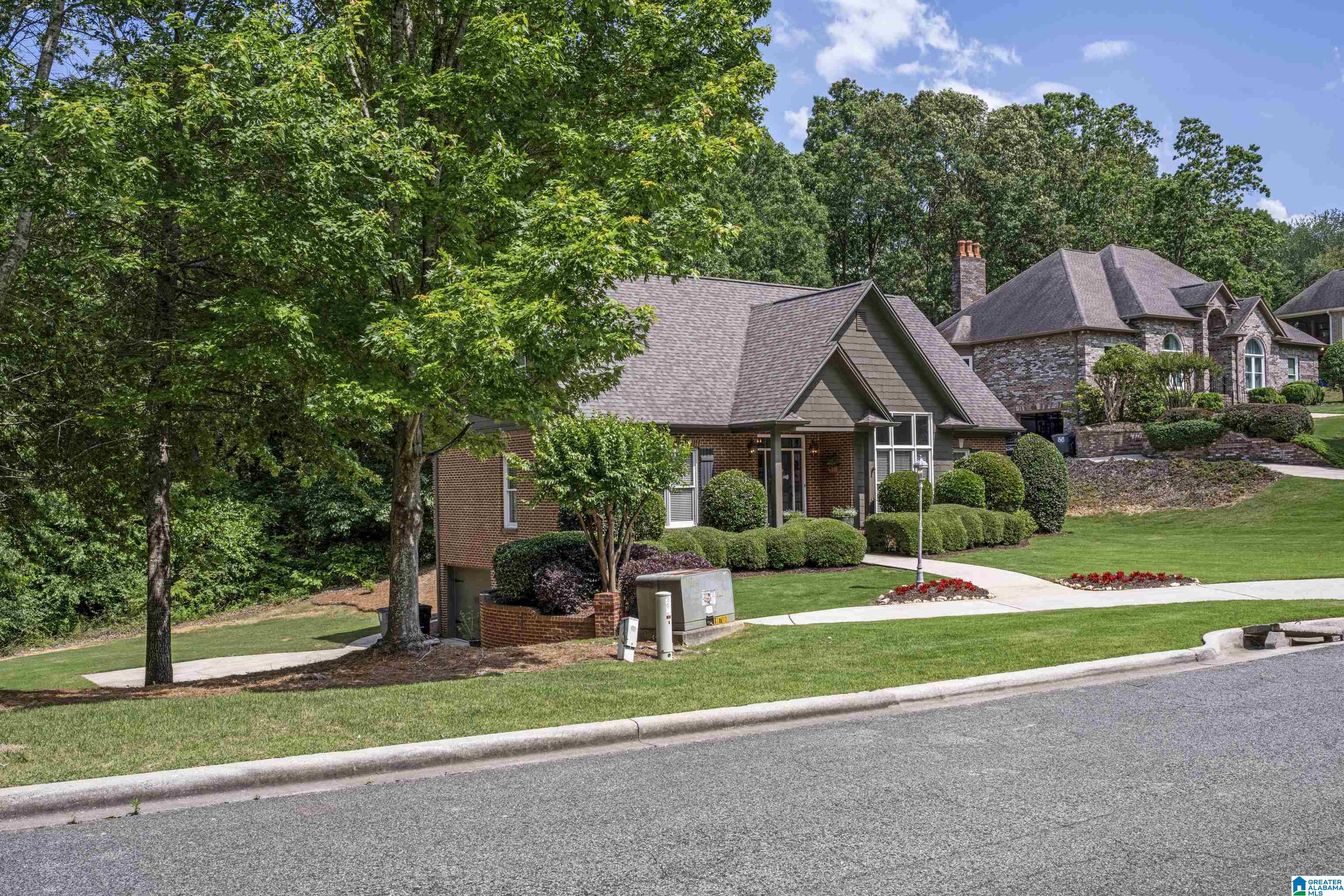 Homes for sale in Trussville, AL | 6721 Clear Creek Circle, Trussville, AL 35173 | MLS# 21444248