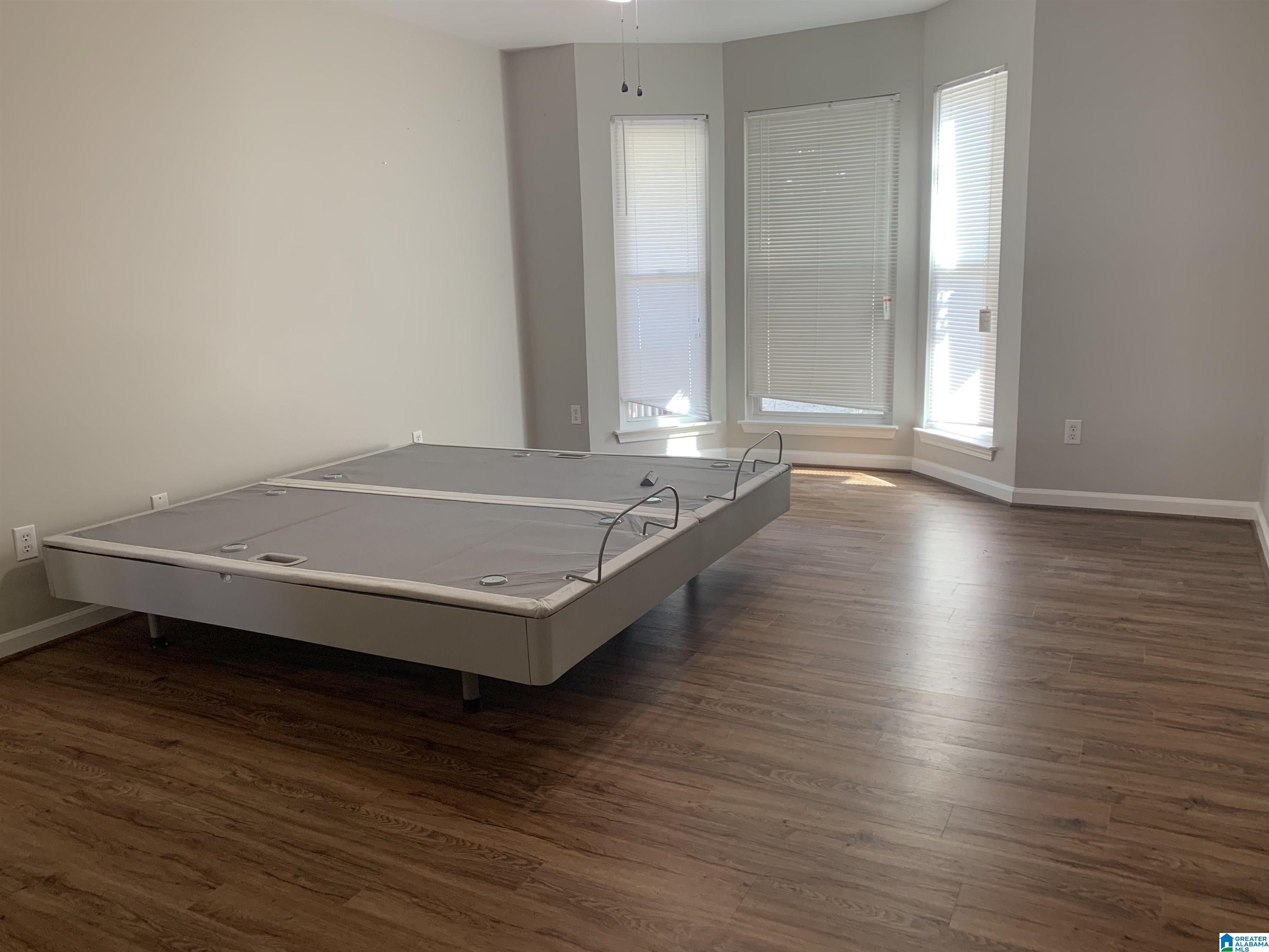 Homes for sale in Leeds, AL | 1708 Whitmire Street, Leeds, AL 35094 | MLS# 21444257