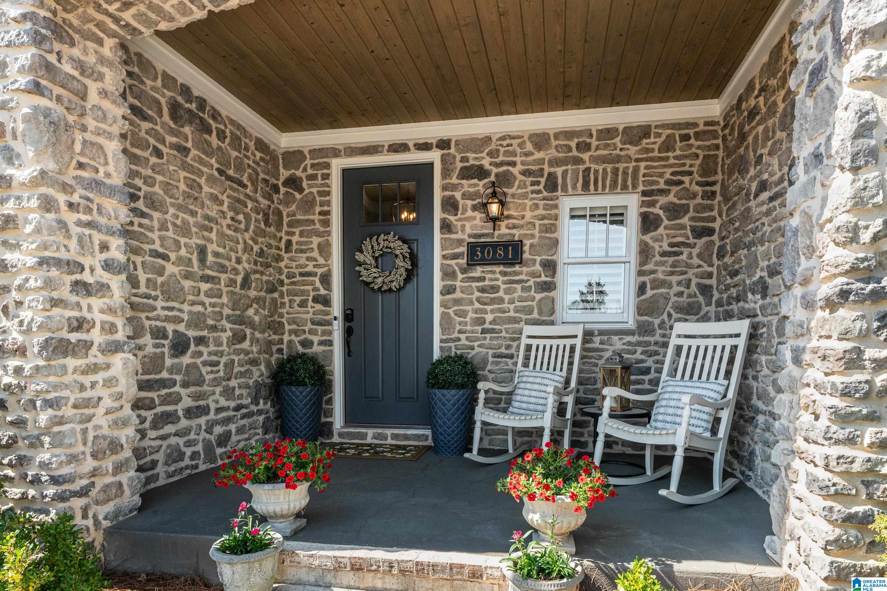 Homes for sale in Hoover, AL | 3081 Sydenton Dr, Hoover, AL 35244 | MLS# 21444288