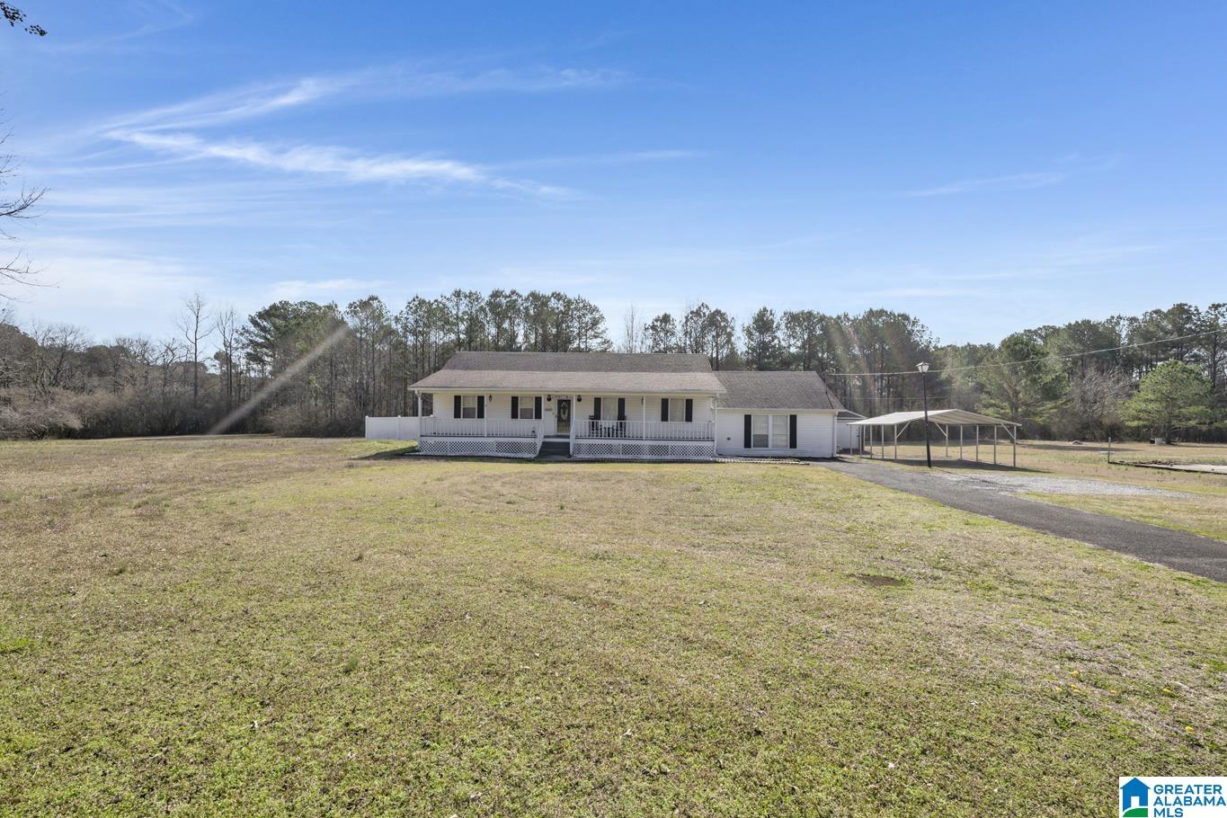 Homes for sale in Dora, AL | 6307 Parkers Cut Off Road, Dora, AL 35062 | MLS# 21444296