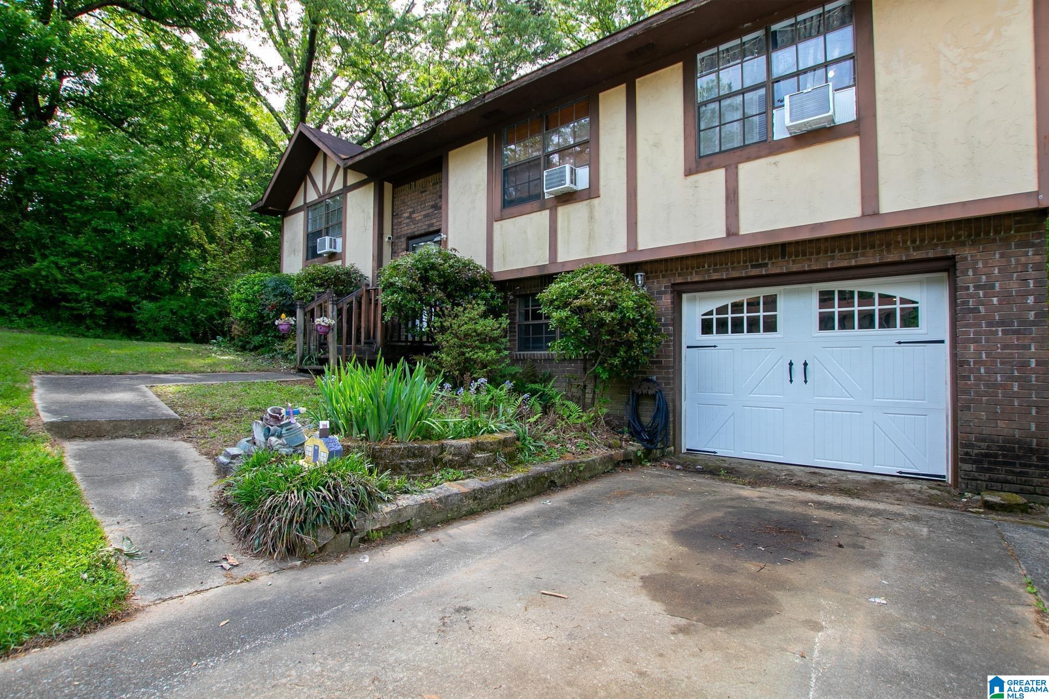 Homes for sale in Gardendale, AL | 521 Foxfire Dr, Gardendale, AL 35071 | MLS# 21444302