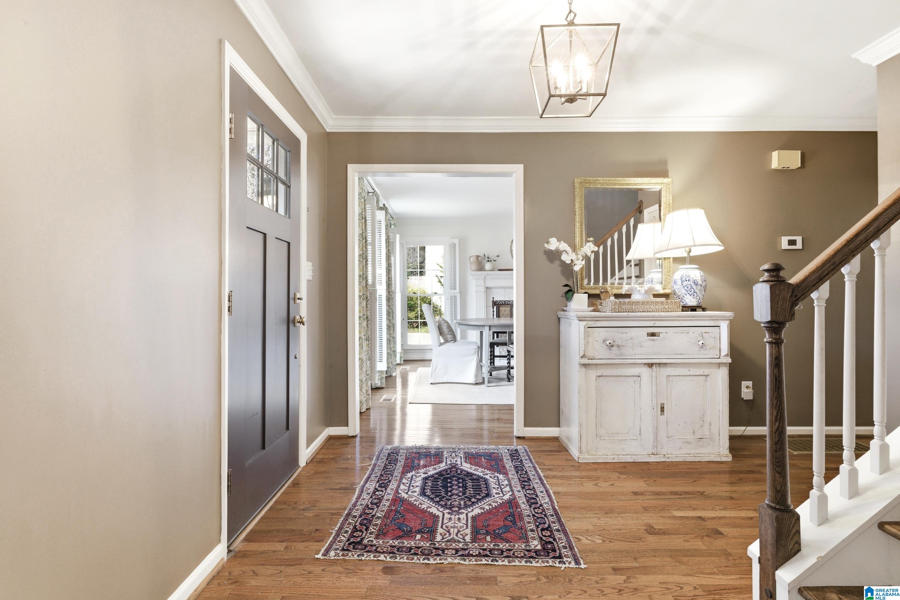 Homes for sale in Vestavia Hills, AL | 1009 Oaklawn Dr, Vestavia Hills, AL 35216 | MLS# 21444318