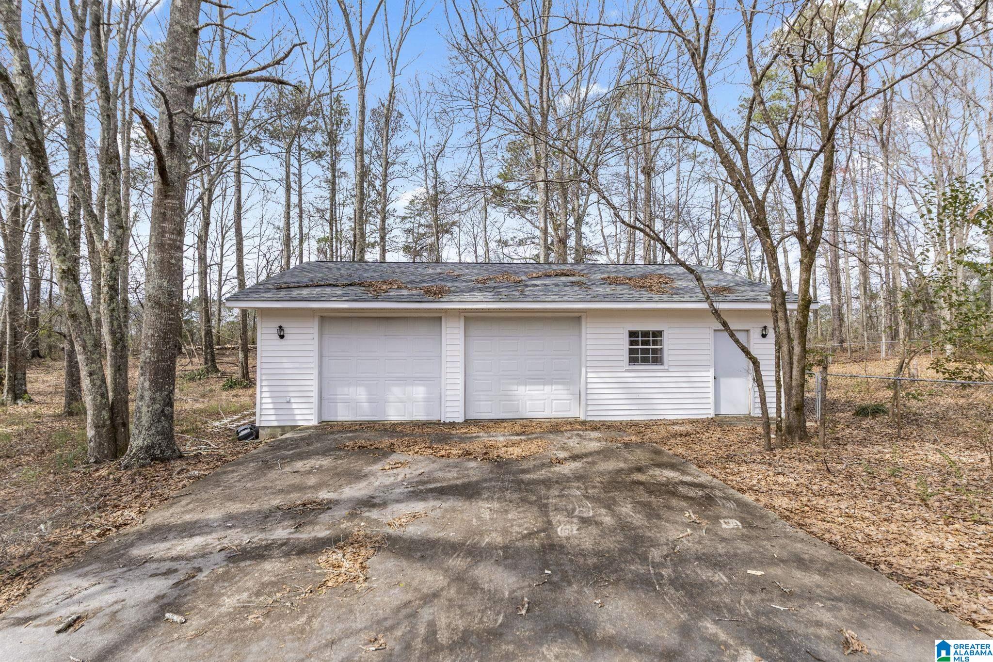 Homes for sale in Jemison, AL | 787 Thompson Chapel Road, Jemison, AL 35085 | MLS# 21444325