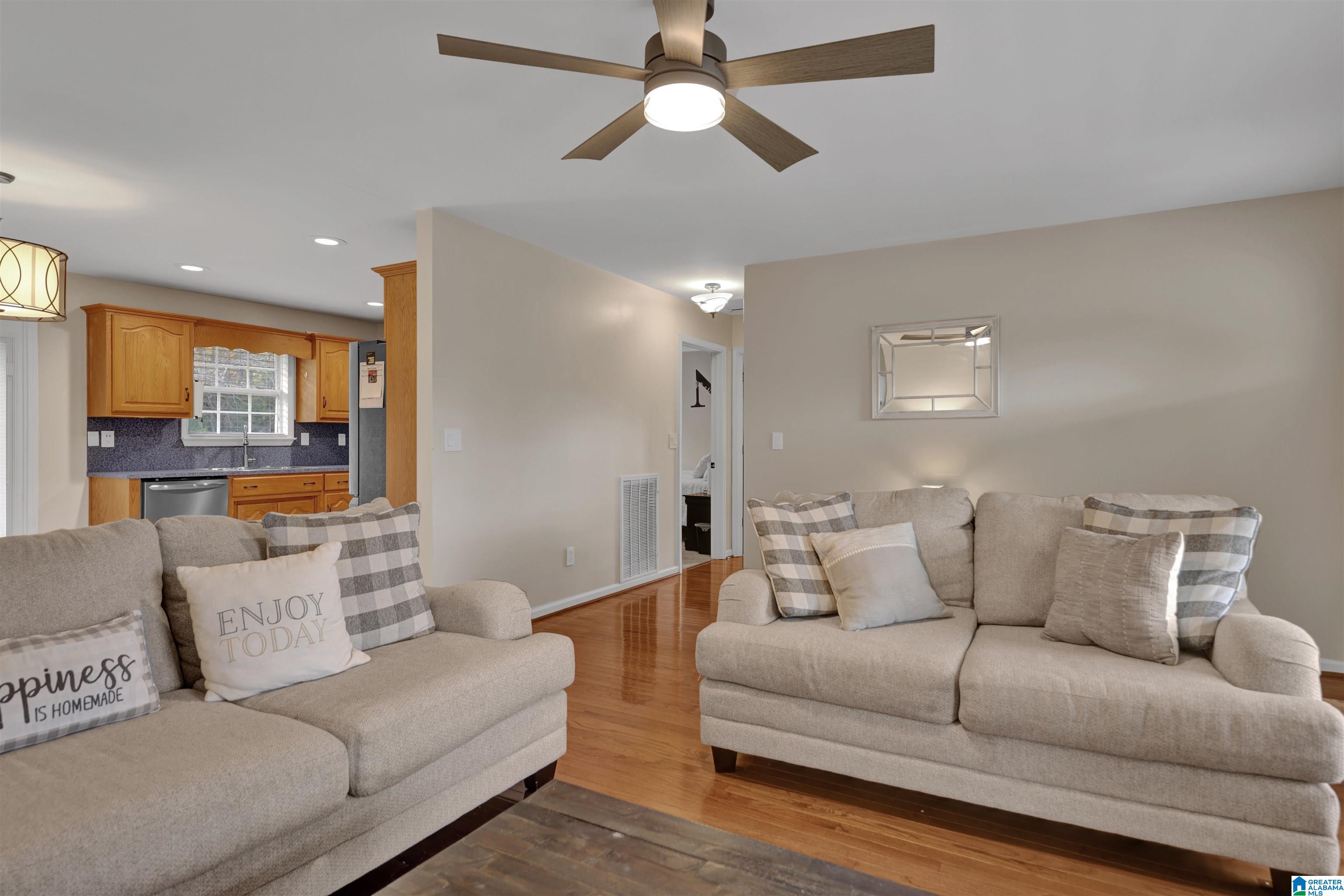 Homes for sale in Fultondale, AL | 865 Lual Dr, Fultondale, AL 35217 | MLS# 21444330