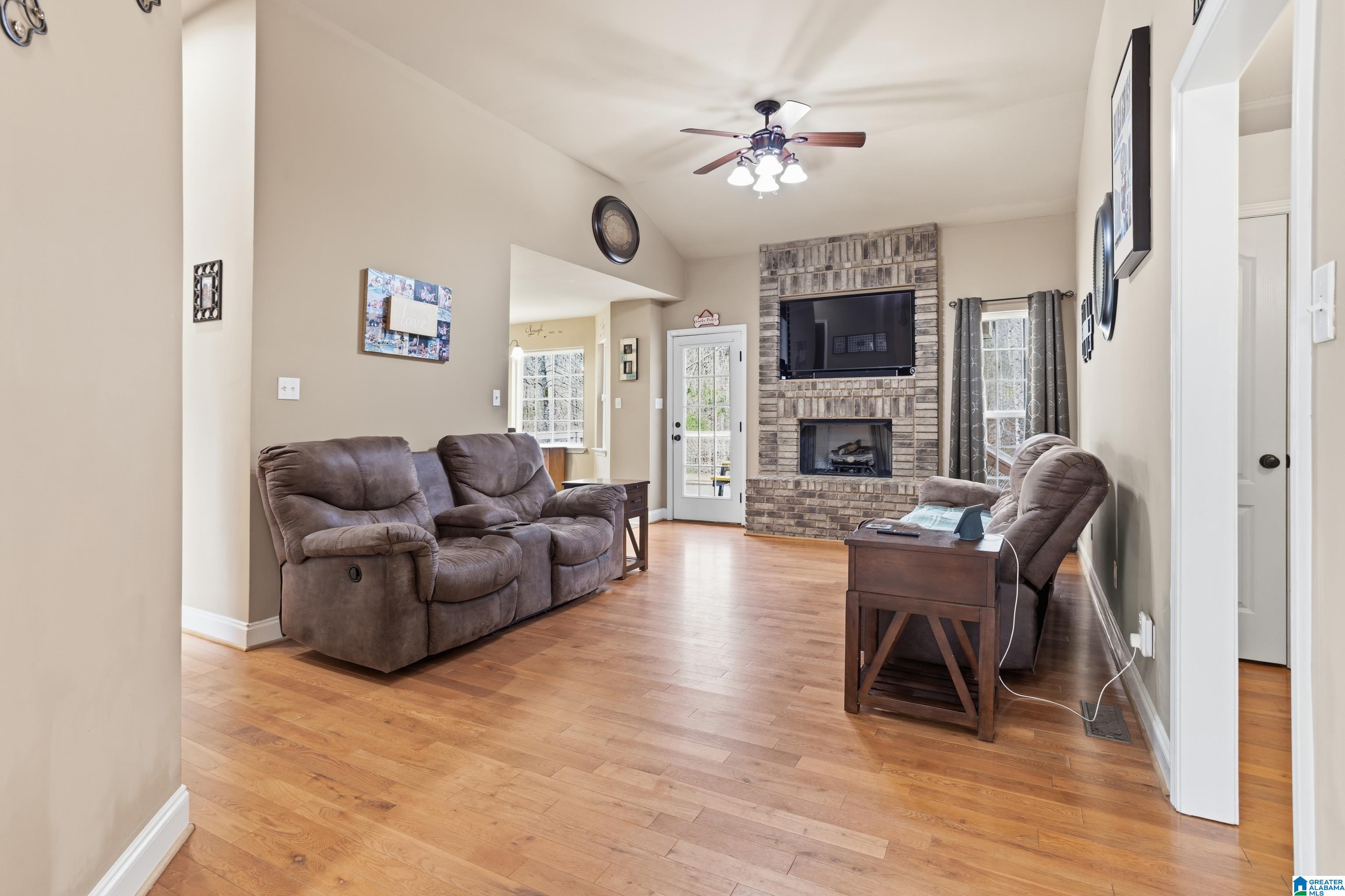 Homes for sale in Warrior, AL | 231 Magnolia Circle, Warrior, AL 35180 | MLS# 21444347