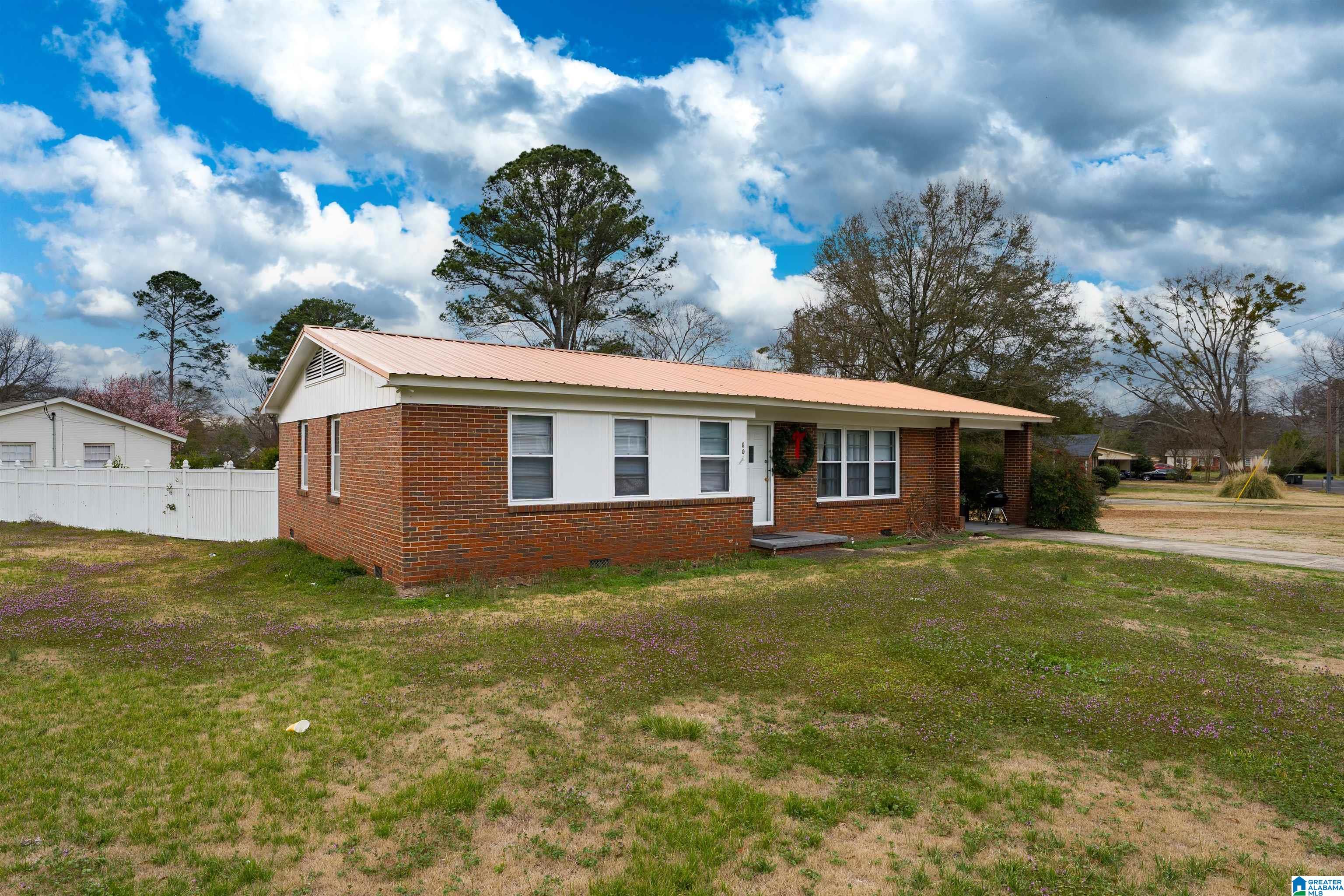 Homes for sale in Birmingham, AL | 801 Tampa Lane Ne, Birmingham, AL 35215 | MLS# 21444349