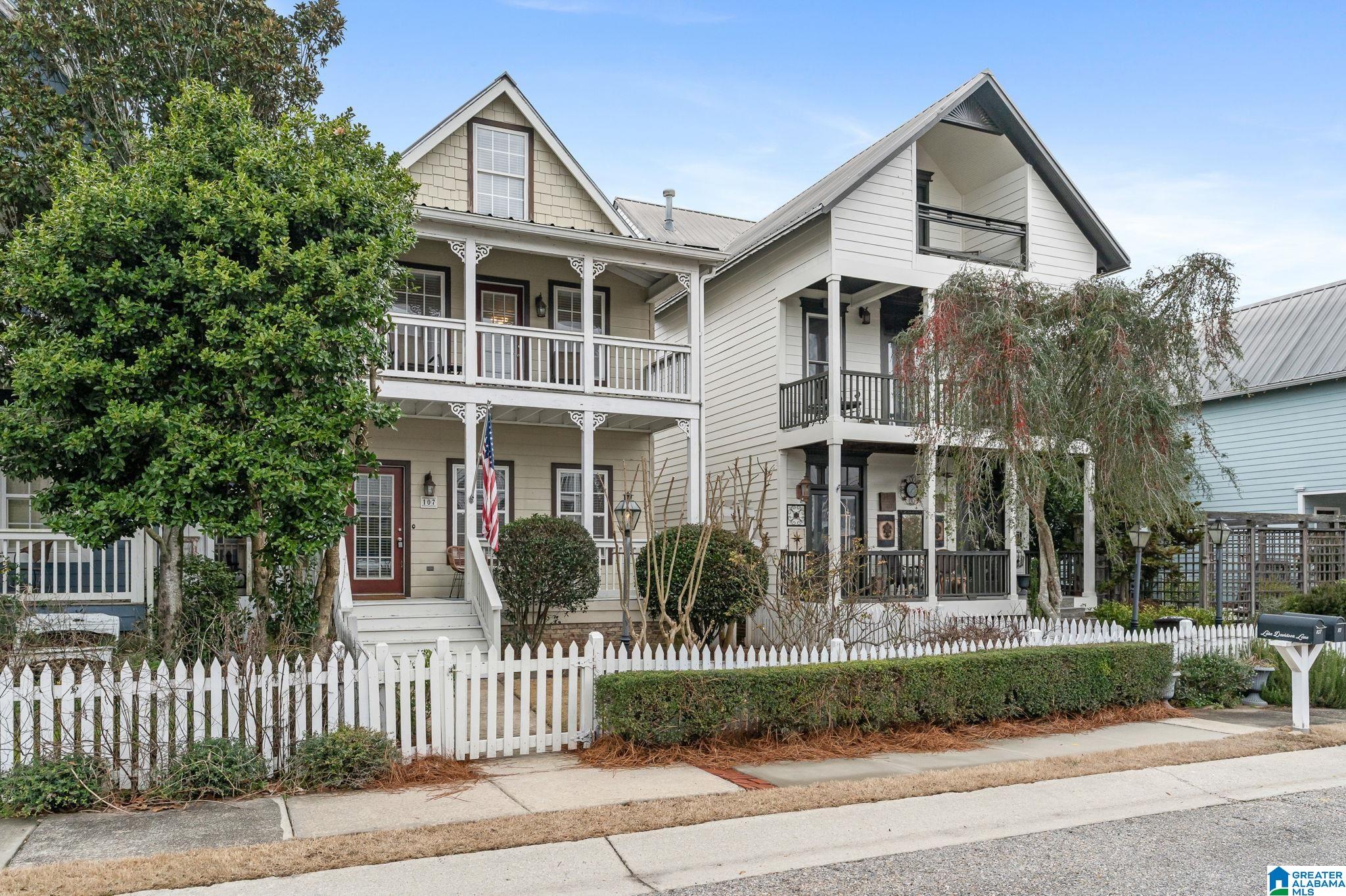 Homes for sale in Helena, AL | 107 Lake Davidson Lane, Helena, AL 35080 | MLS# 21444362