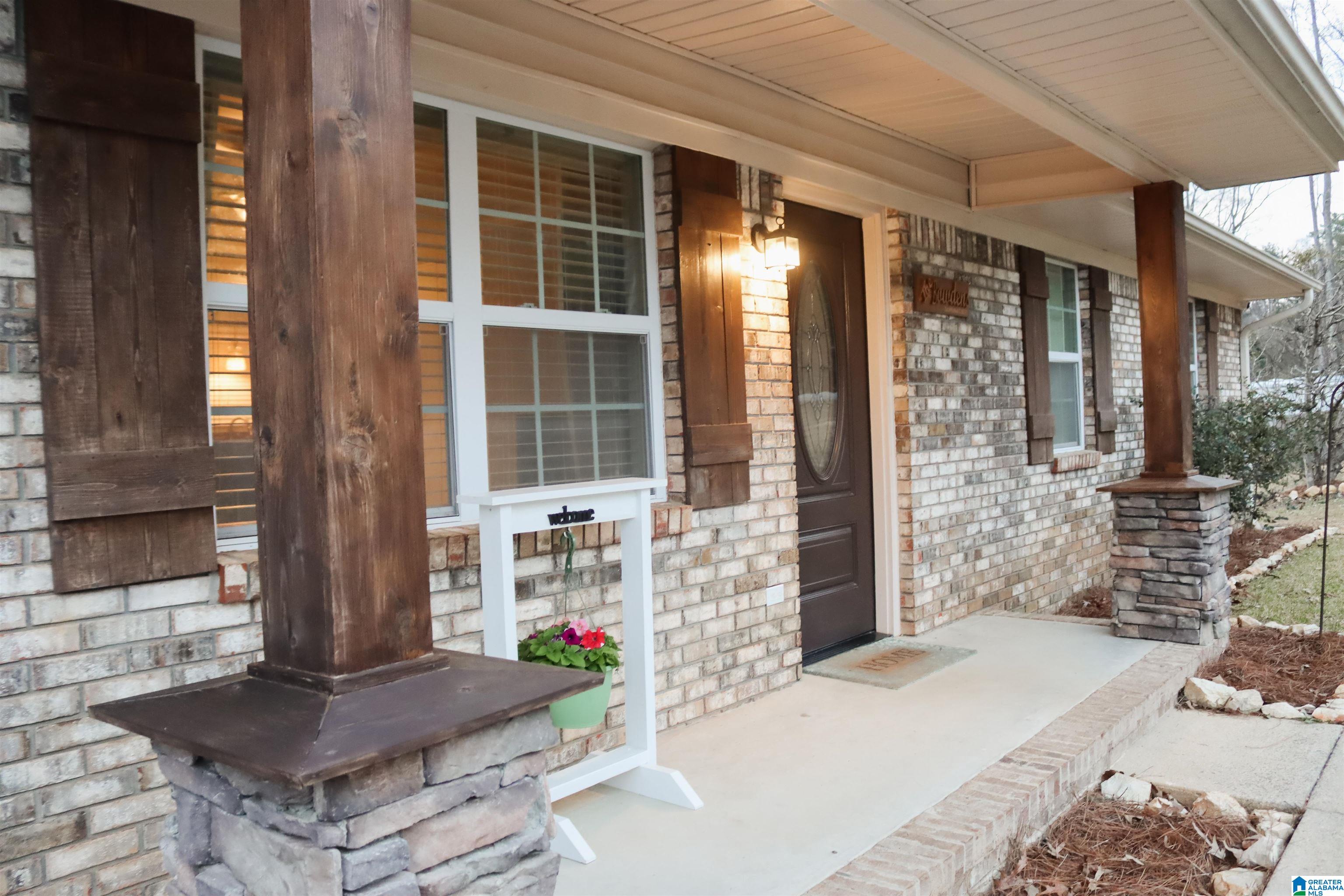 Homes for sale in Clanton, AL | 1015 County Road 43, Clanton, AL 35046 | MLS# 21444363