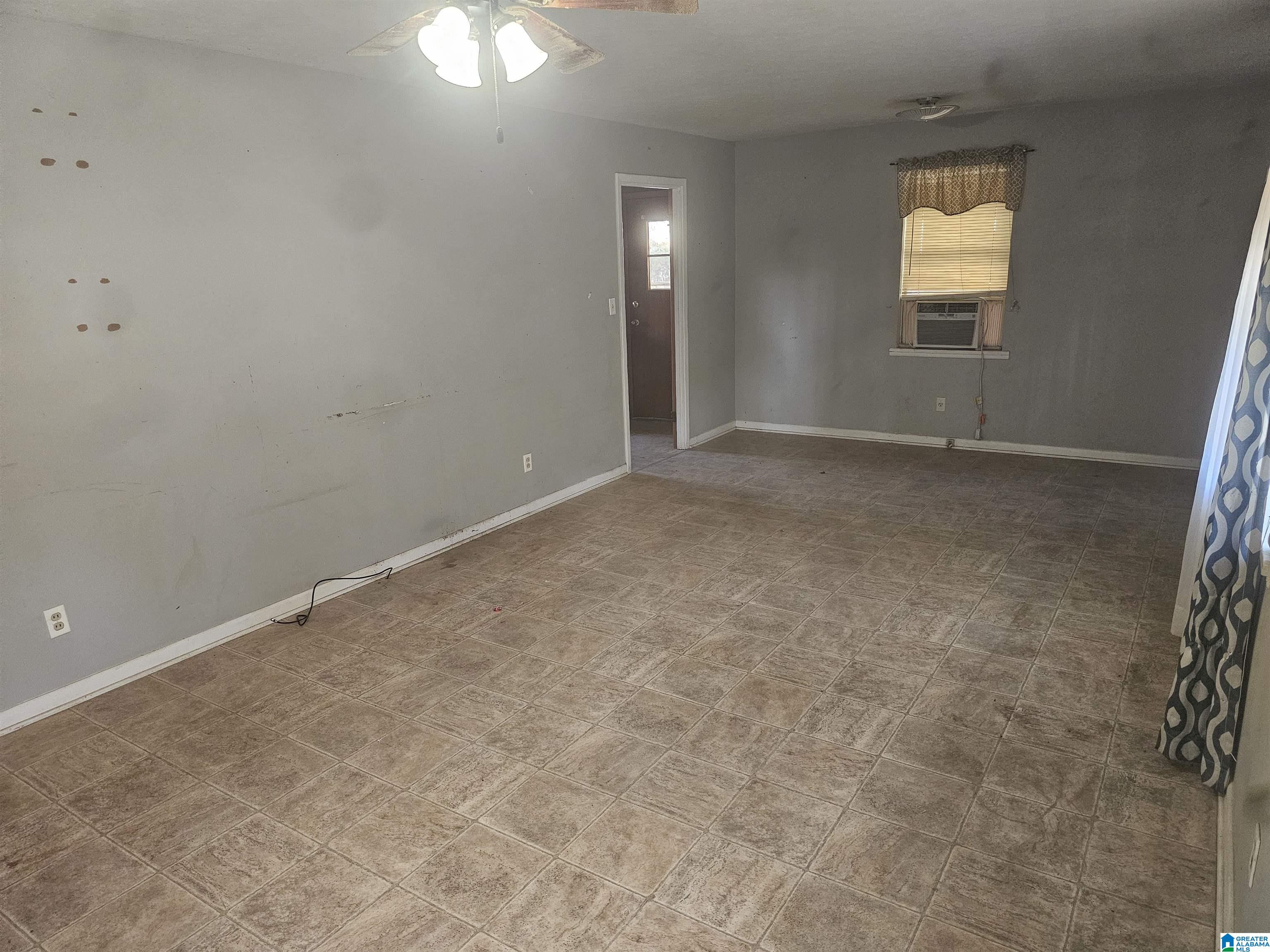 Homes for sale in Heflin, AL | 1150 River Road, Heflin, AL 36264 | MLS# 21444379