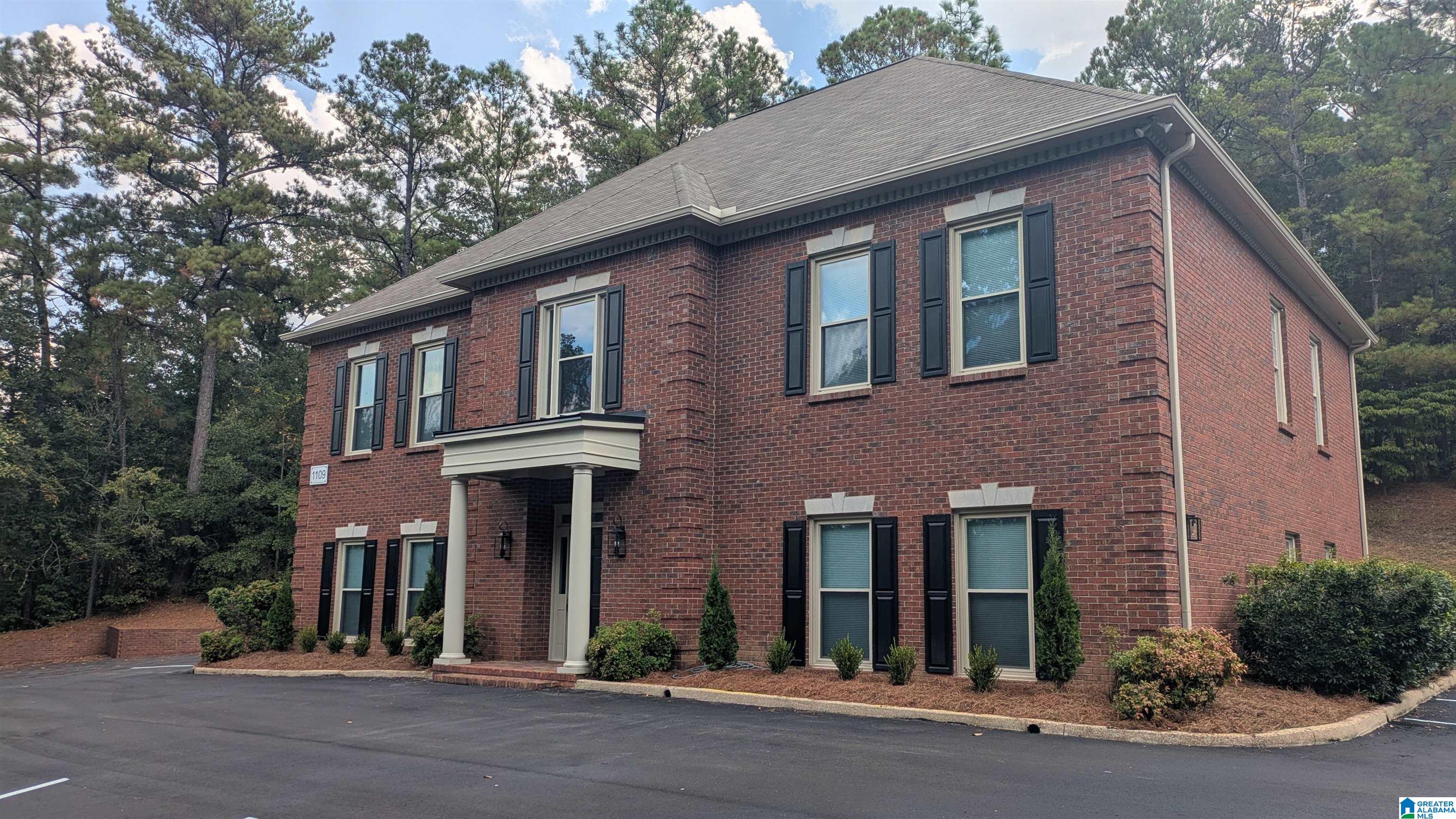1109 TOWNHOUSE ROAD