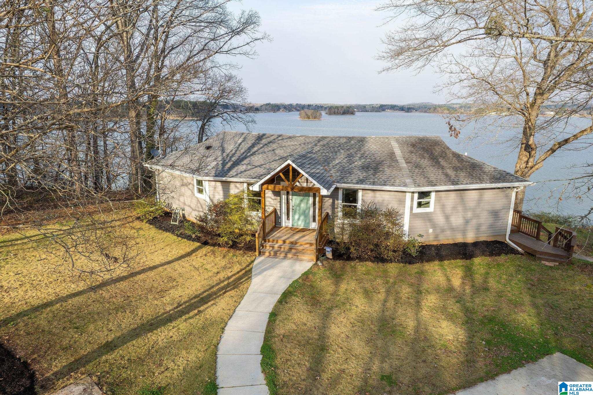 Homes for sale in Pell City, AL | 900 Sunset Road, Pell City, AL 35128 | MLS# 21444416