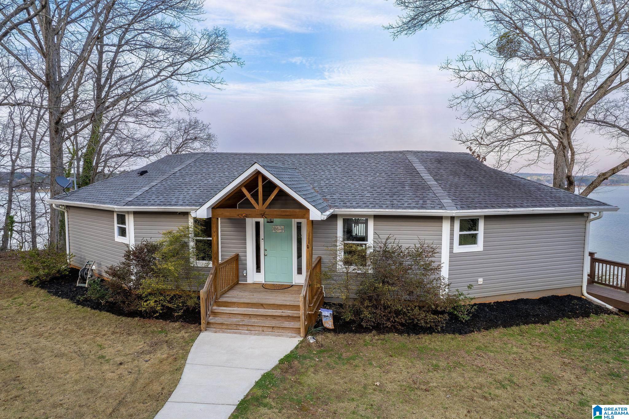 Homes for sale in Pell City, AL | 900 Sunset Road, Pell City, AL 35128 | MLS# 21444416