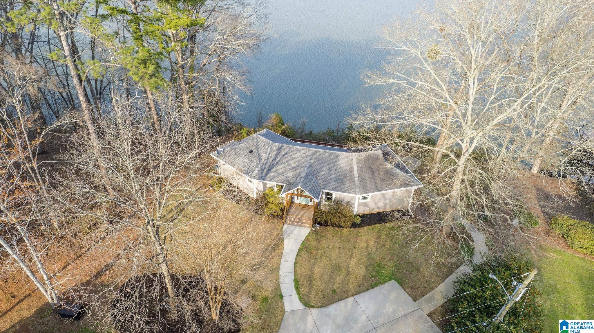 Homes for sale in Pell City, AL | 900 Sunset Road, Pell City, AL 35128 | MLS# 21444416