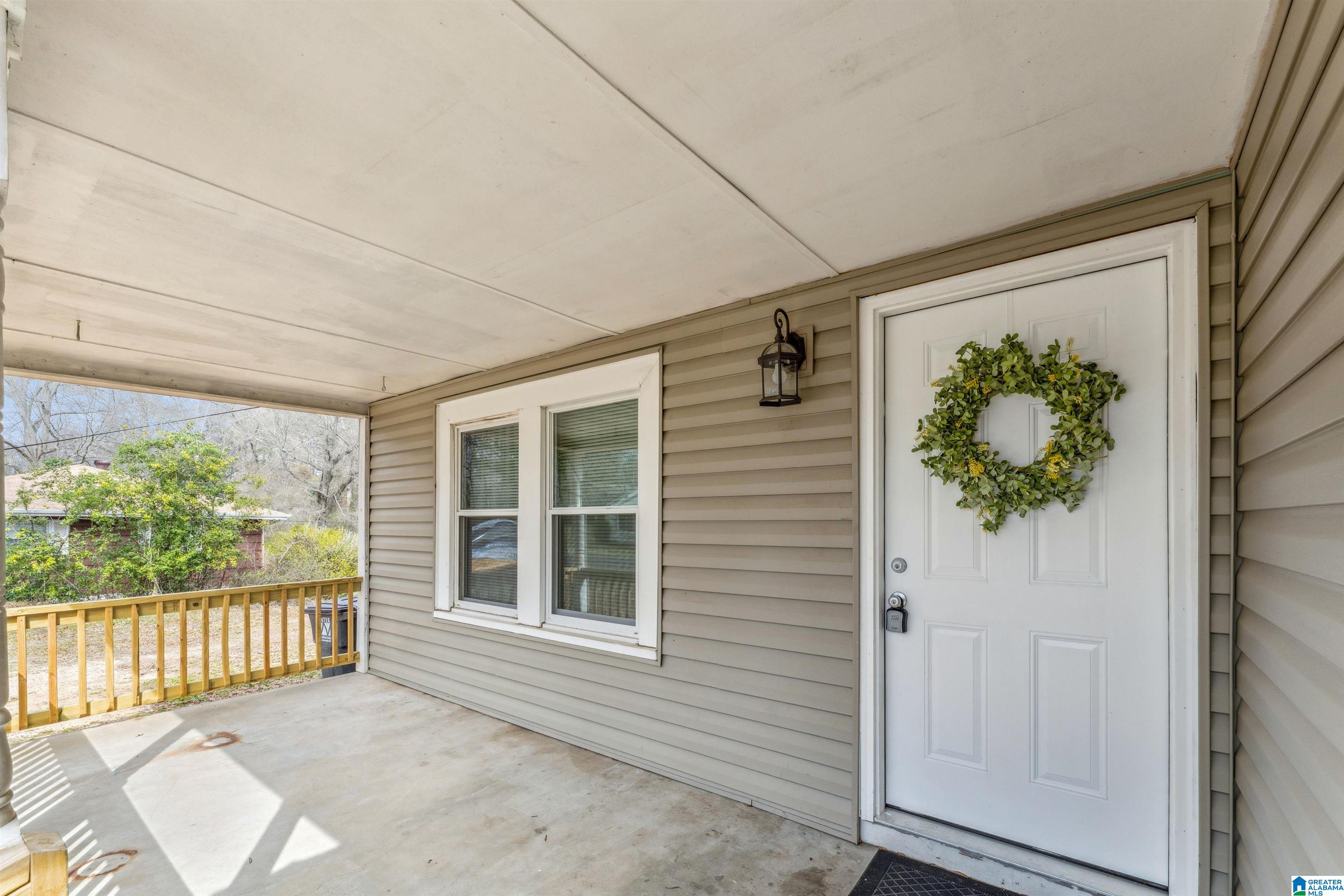 Homes for sale in Hueytown, AL | 120 Honeysuckle Road, Hueytown, AL 35023 | MLS# 21444442