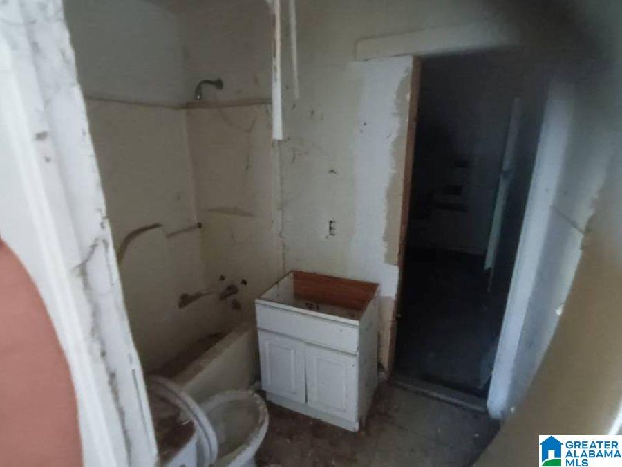 Homes for sale in Birmingham, AL | 324 3Rd Street, Birmingham, AL 35214 | MLS# 21444463