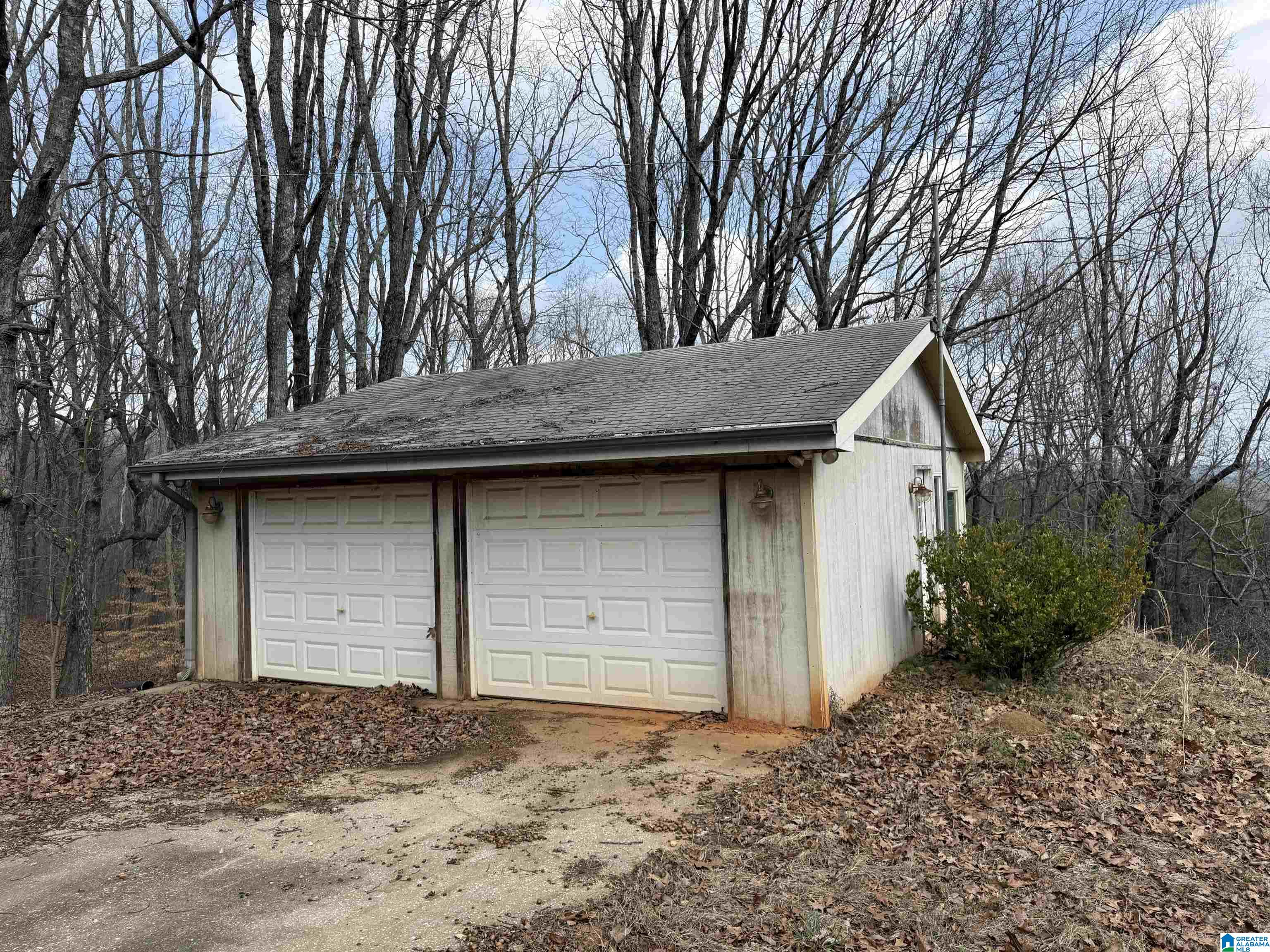 Homes for sale in Heflin, AL | 2126 County Road 852, Heflin, AL 36264 | MLS# 21444469