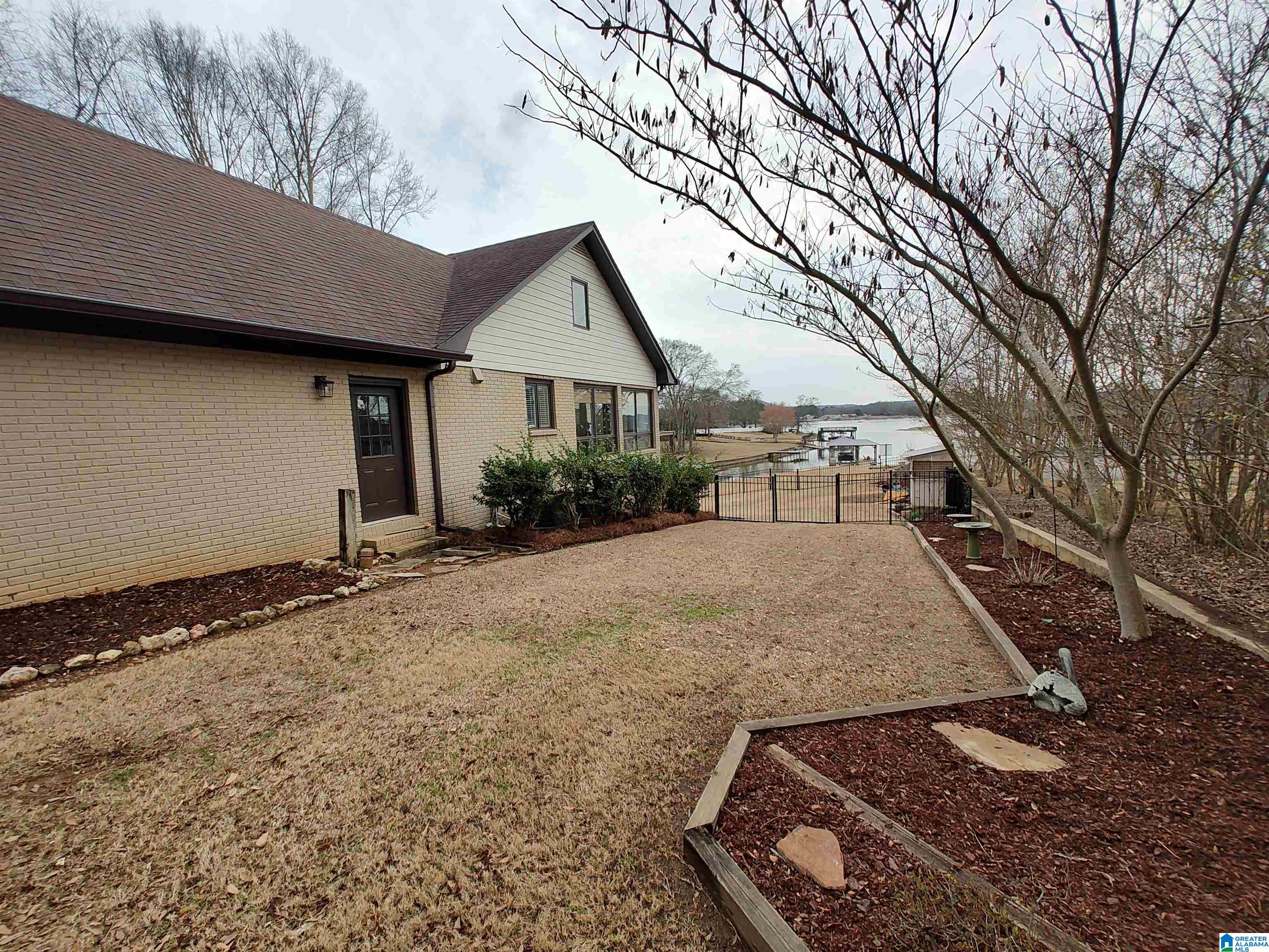 Homes for sale in Pell City, AL | 2708 Abbott Dr, Pell City, AL 35128 | MLS# 21444474