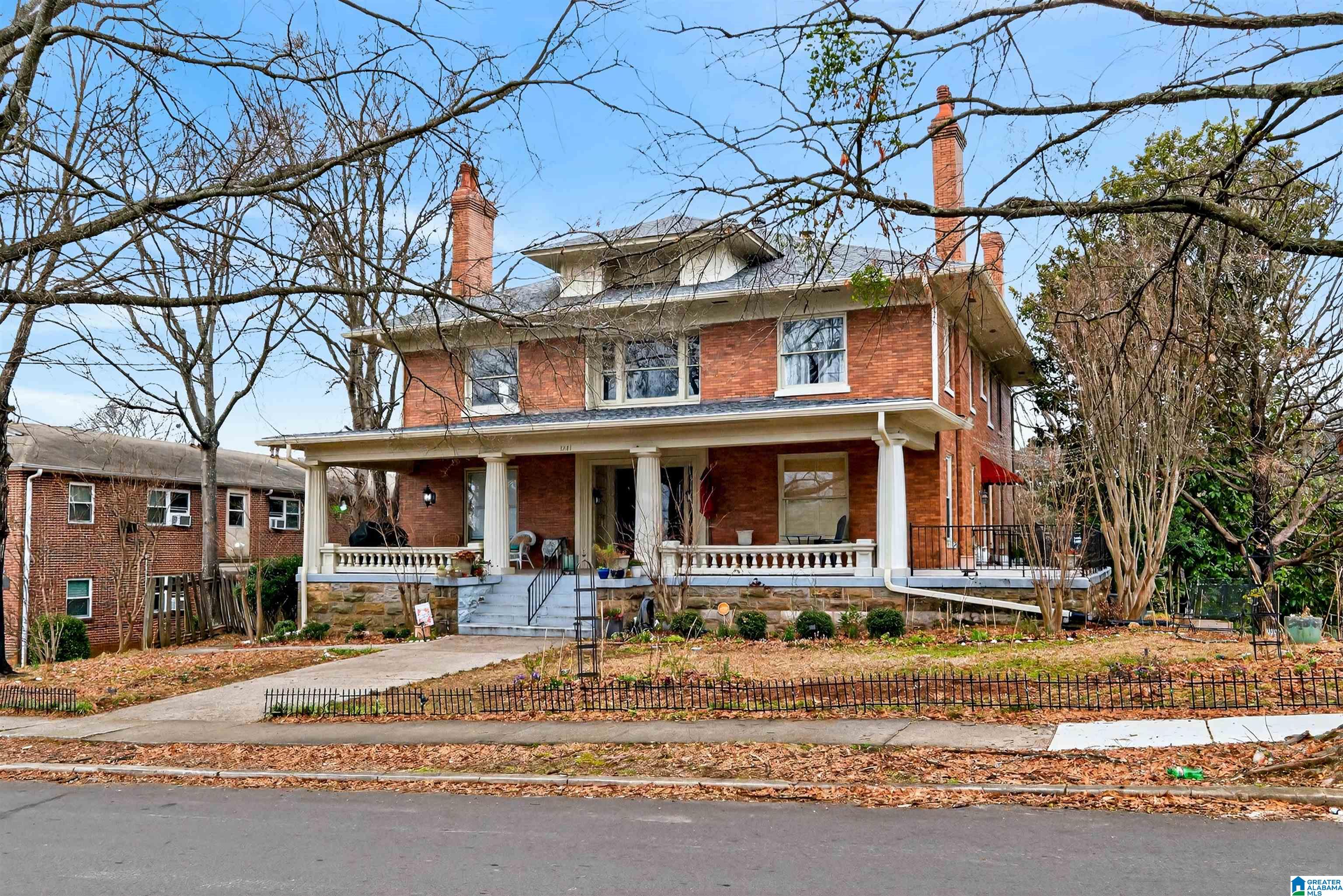 Homes for sale in Birmingham, AL | 1241 29th Street S #1, Birmingham, AL 35205 | MLS# 21444479