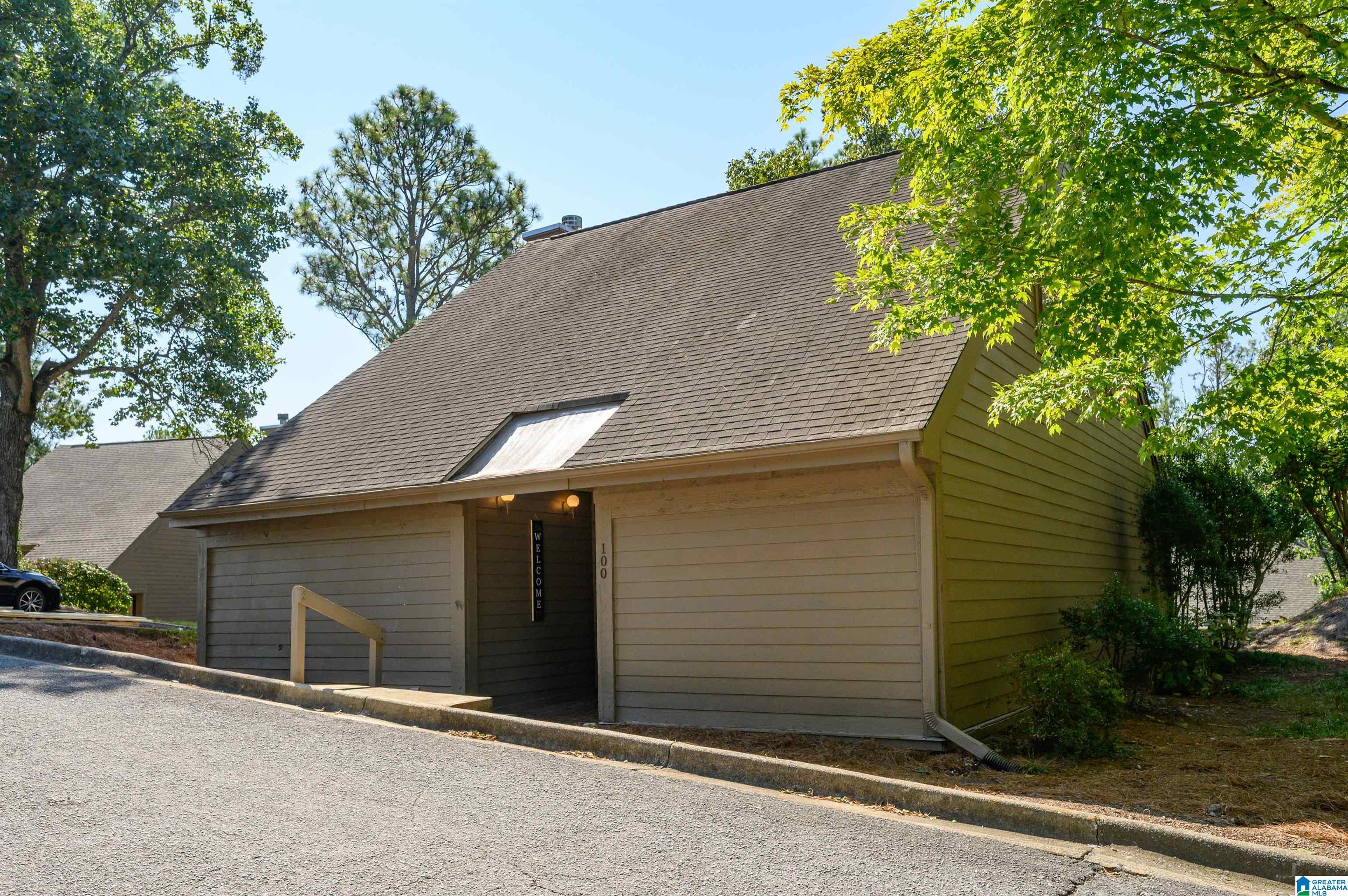 Homes for sale in Birmingham, AL | 100 Cambrian Way #100, Birmingham, AL 35242 | MLS# 21444482