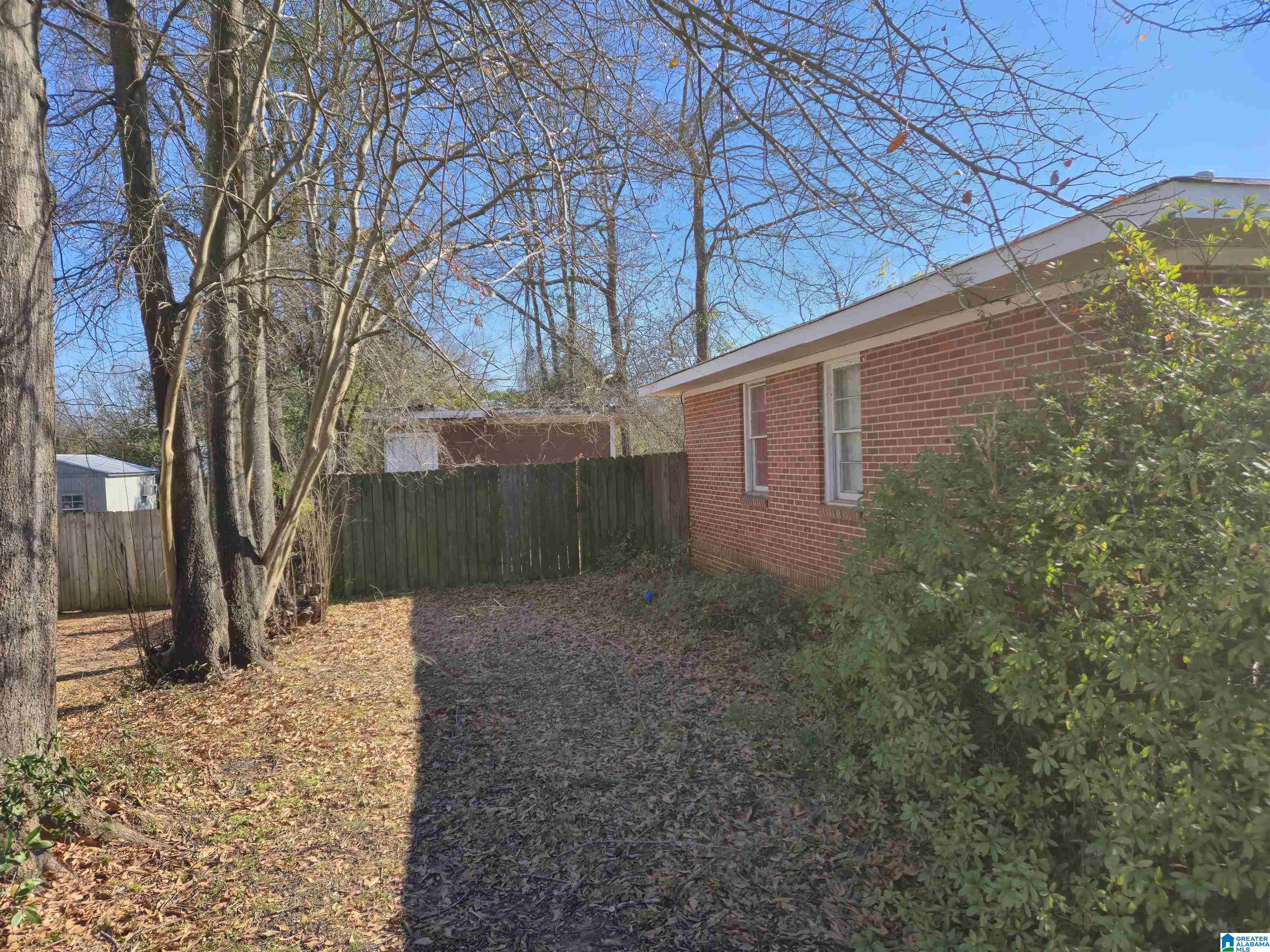 Homes for sale in Tuscaloosa, AL | 919 University Lane, Tuscaloosa, AL 35401 | MLS# 21444490