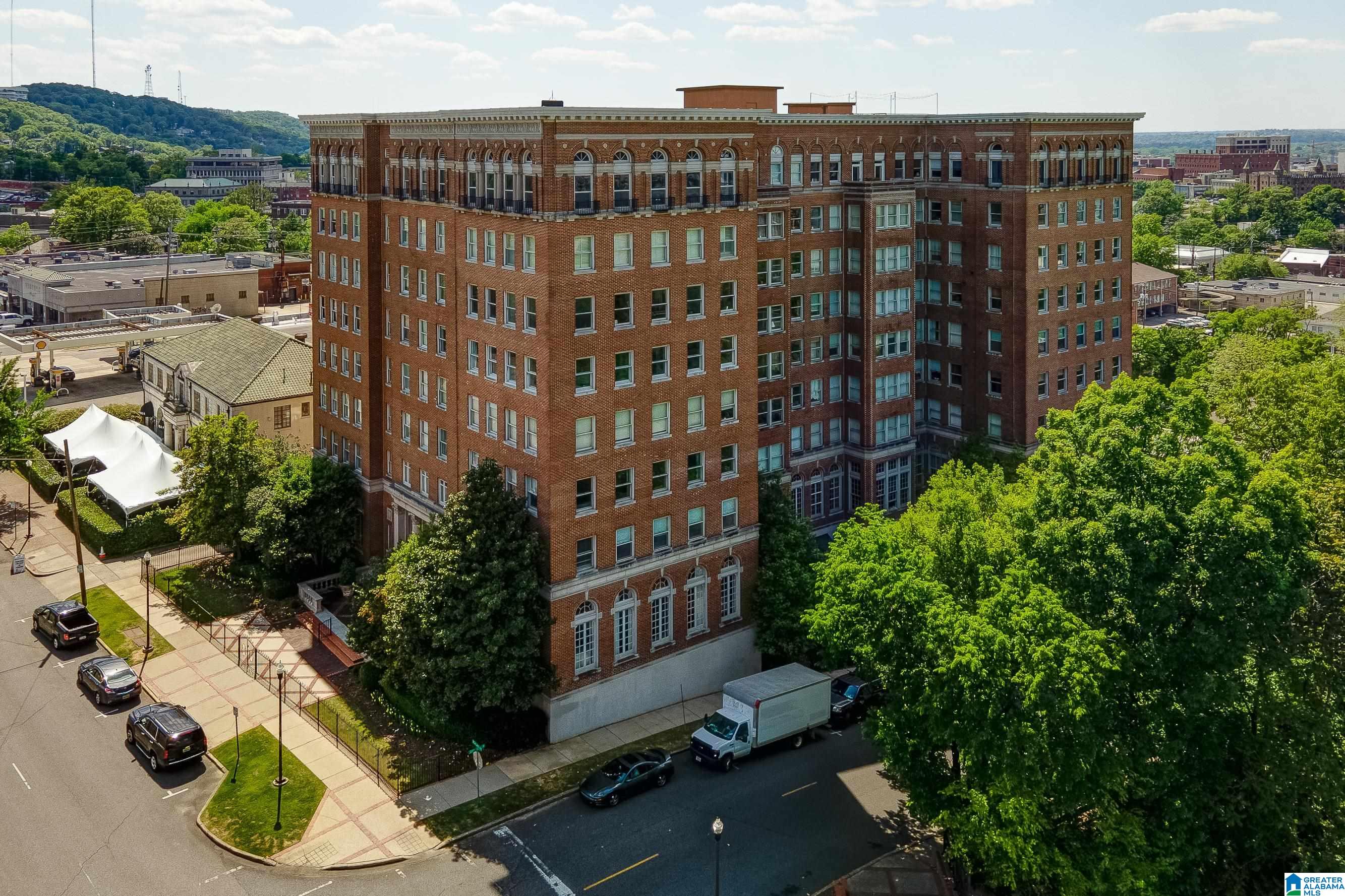 Homes for sale in Birmingham, AL | 2250 Highland Avenue S #708, Birmingham, AL 35205 | MLS# 21444520